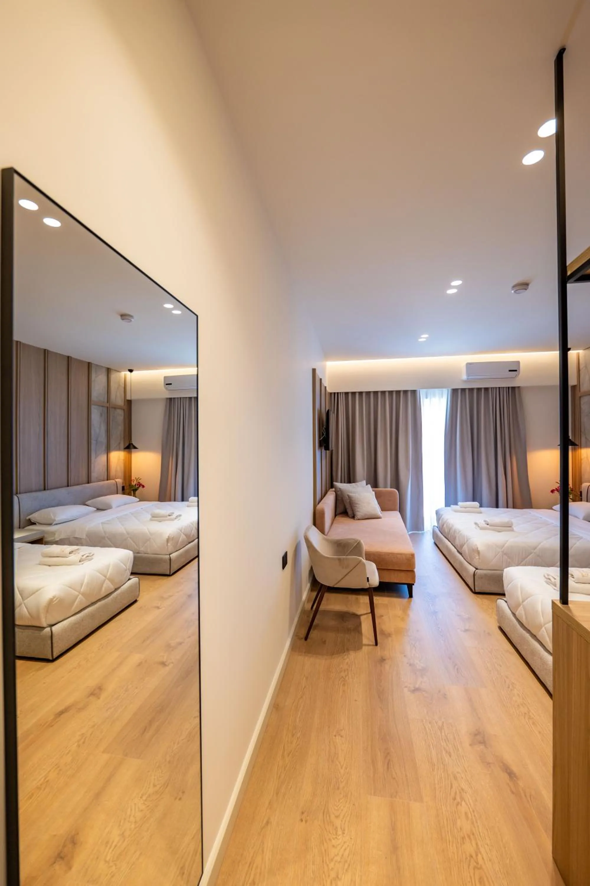 Bed in Heksamil Hotel