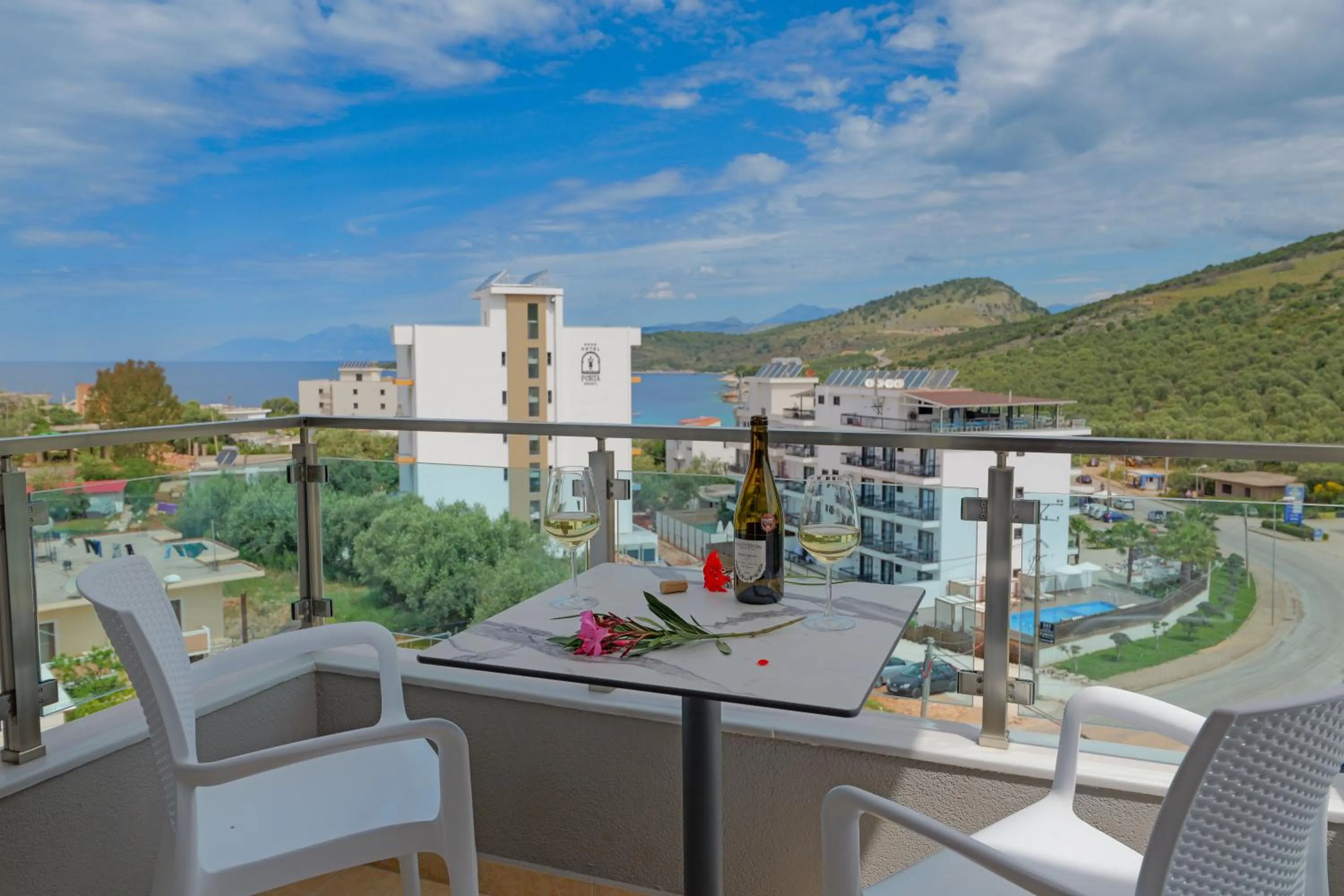 Property building in Heksamil Hotel