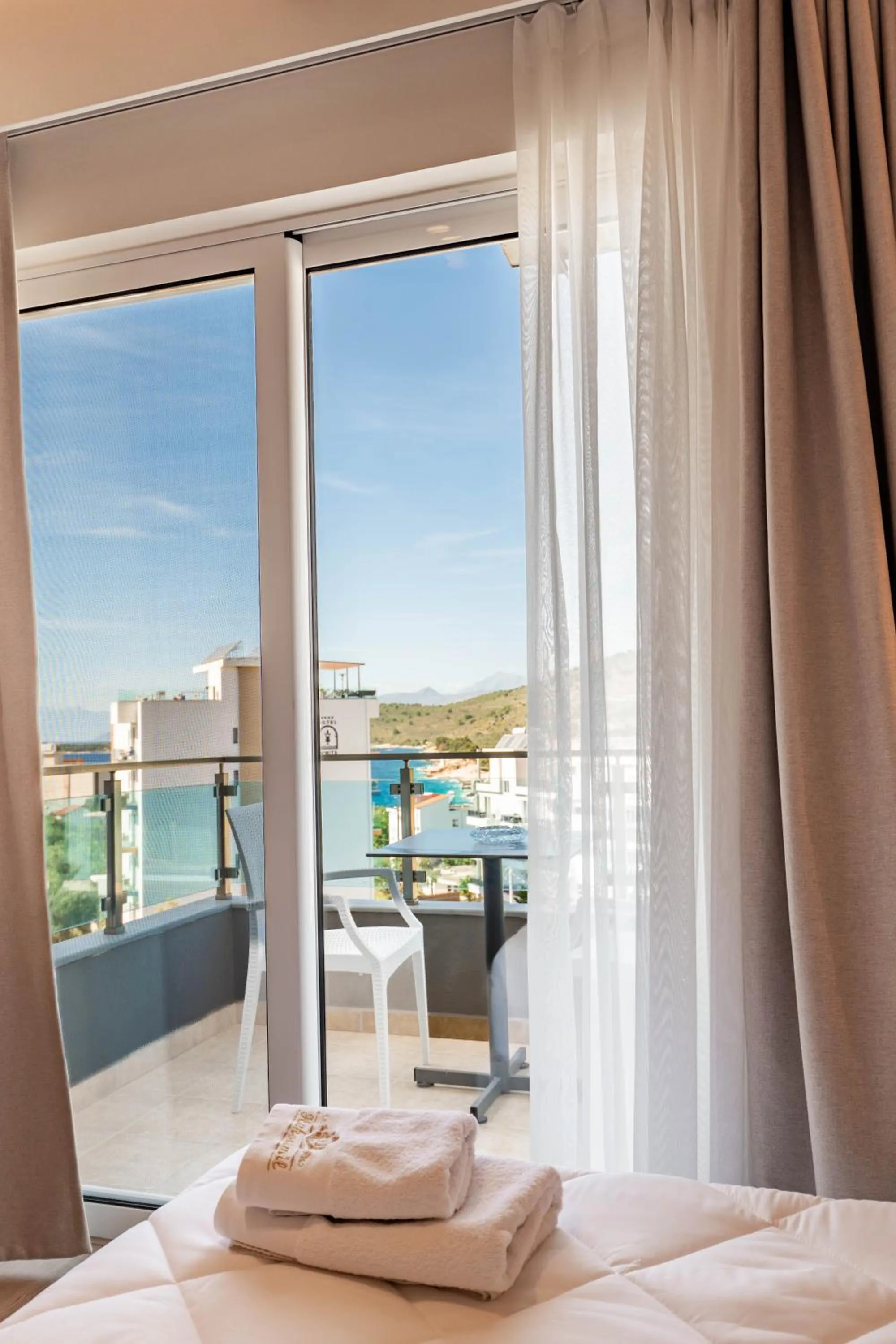 Bedroom, Bed in Heksamil Hotel