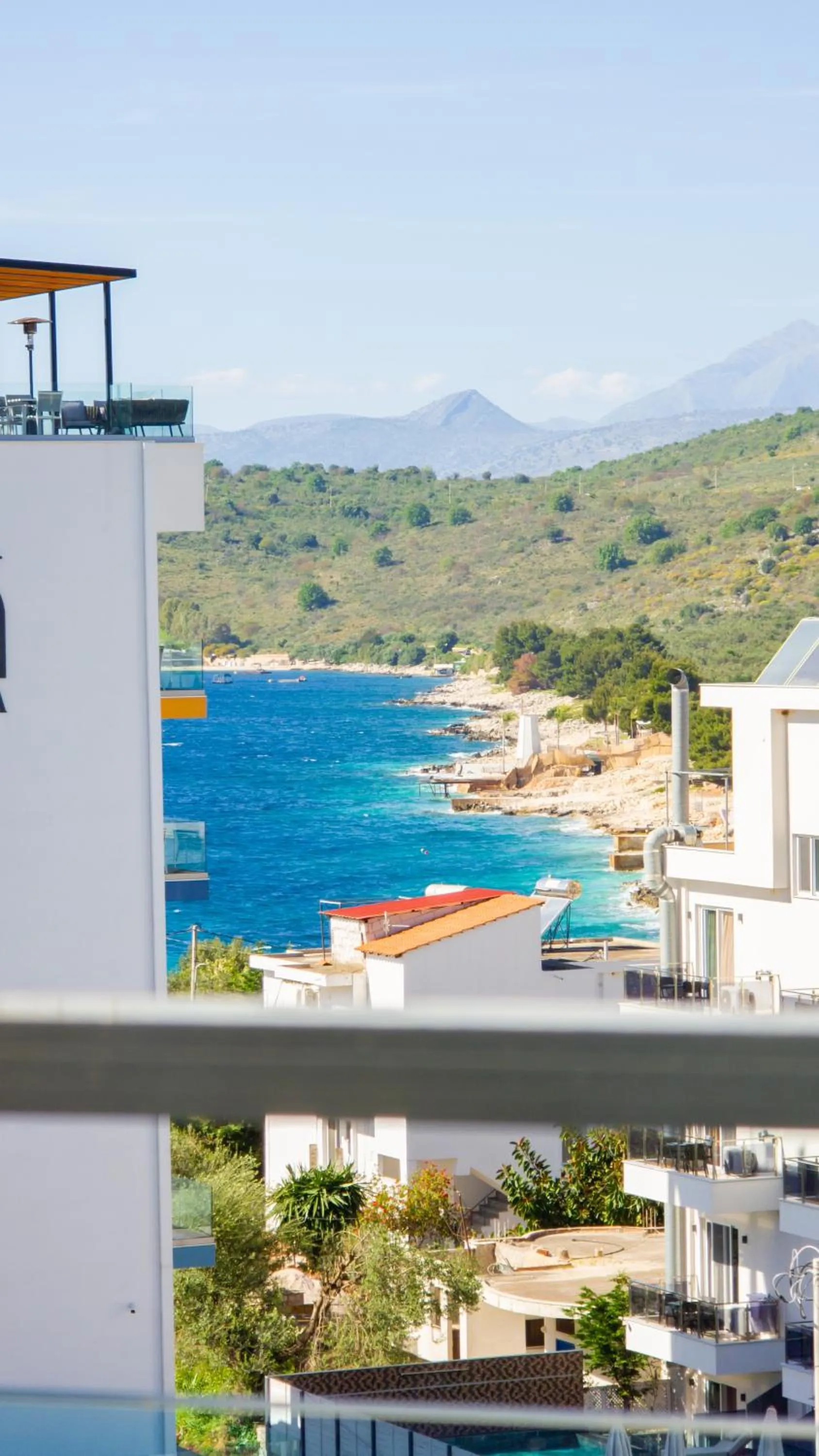 Property building in Heksamil Hotel