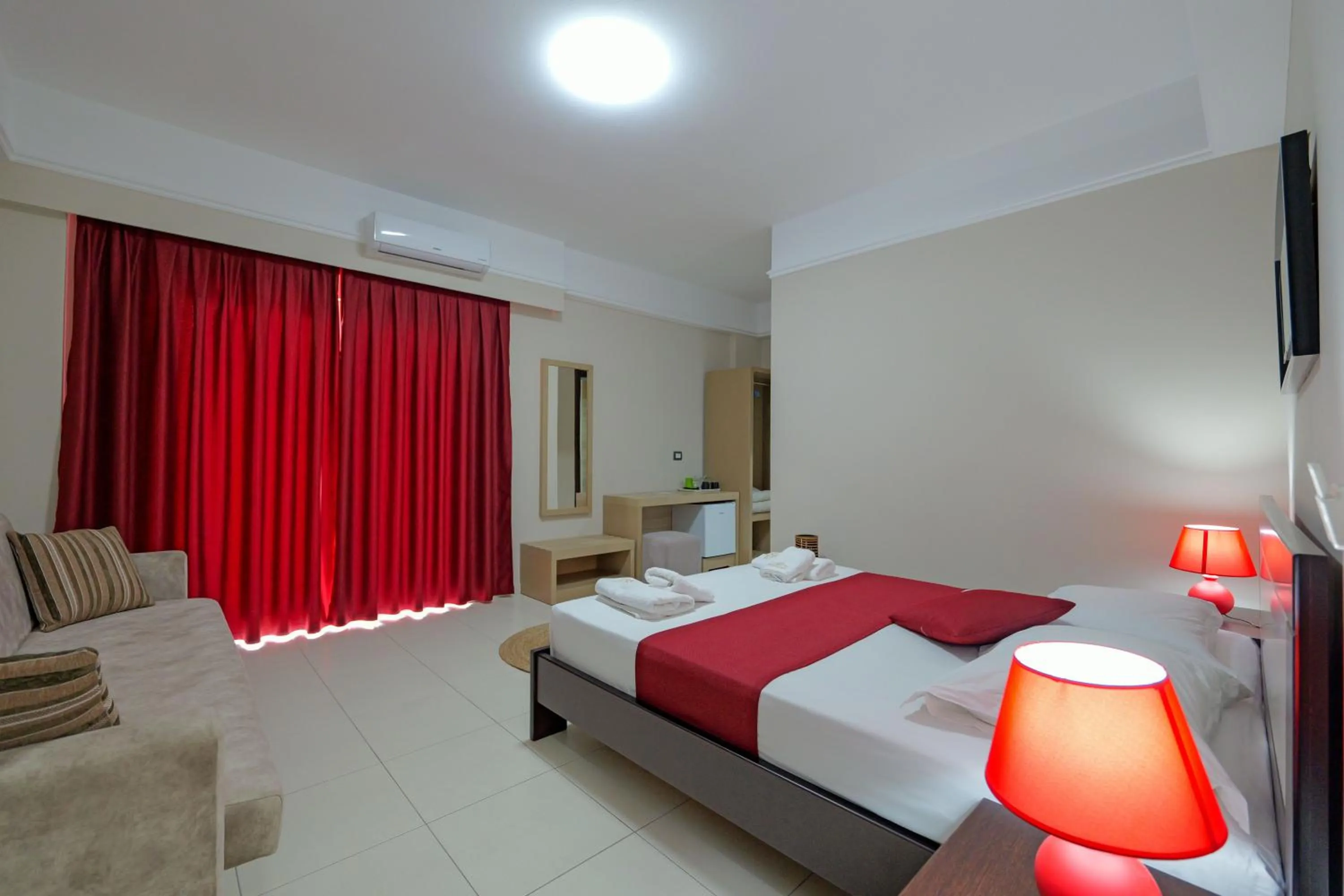 Bed in Heksamil Hotel