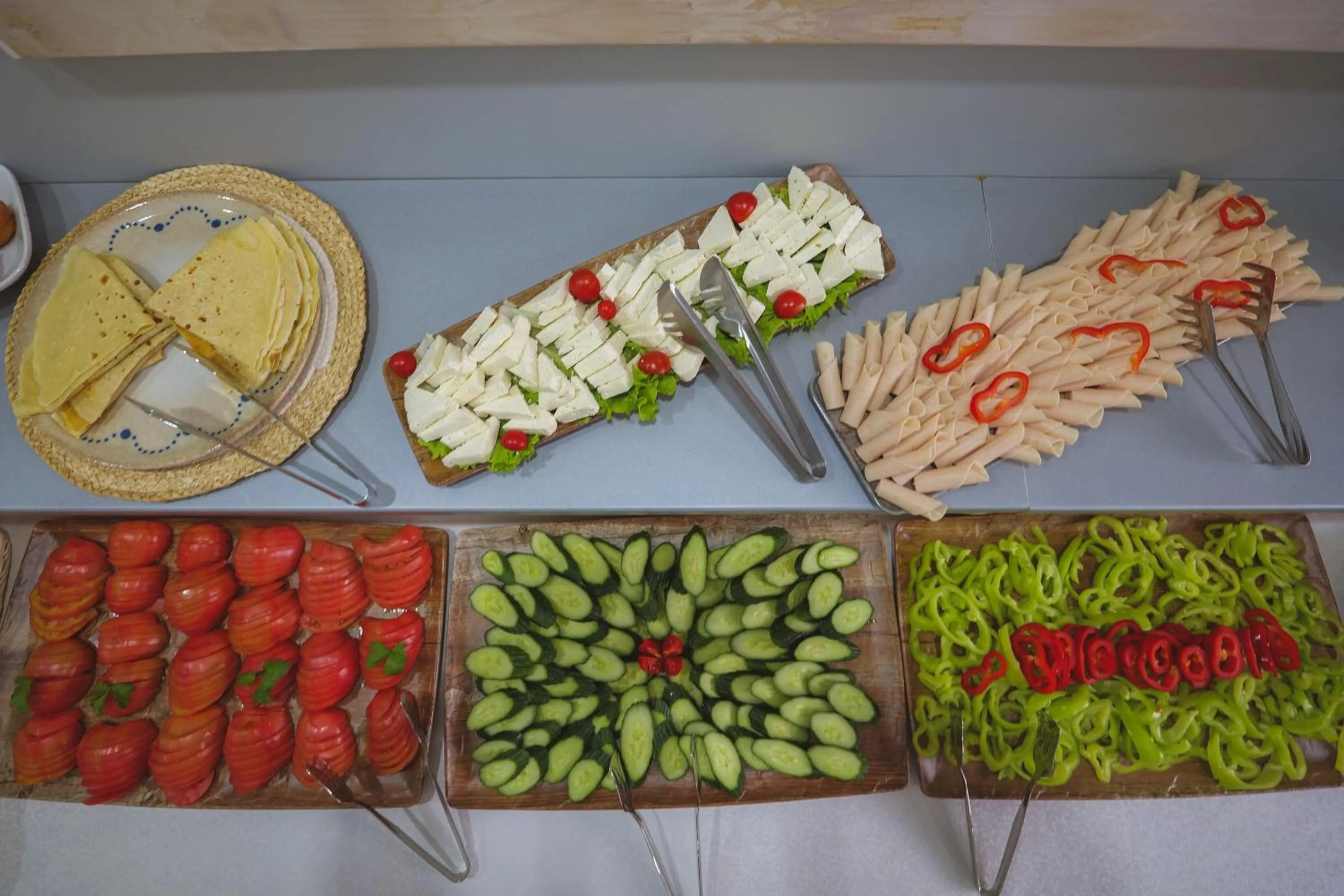 Food and drinks in Heksamil Hotel