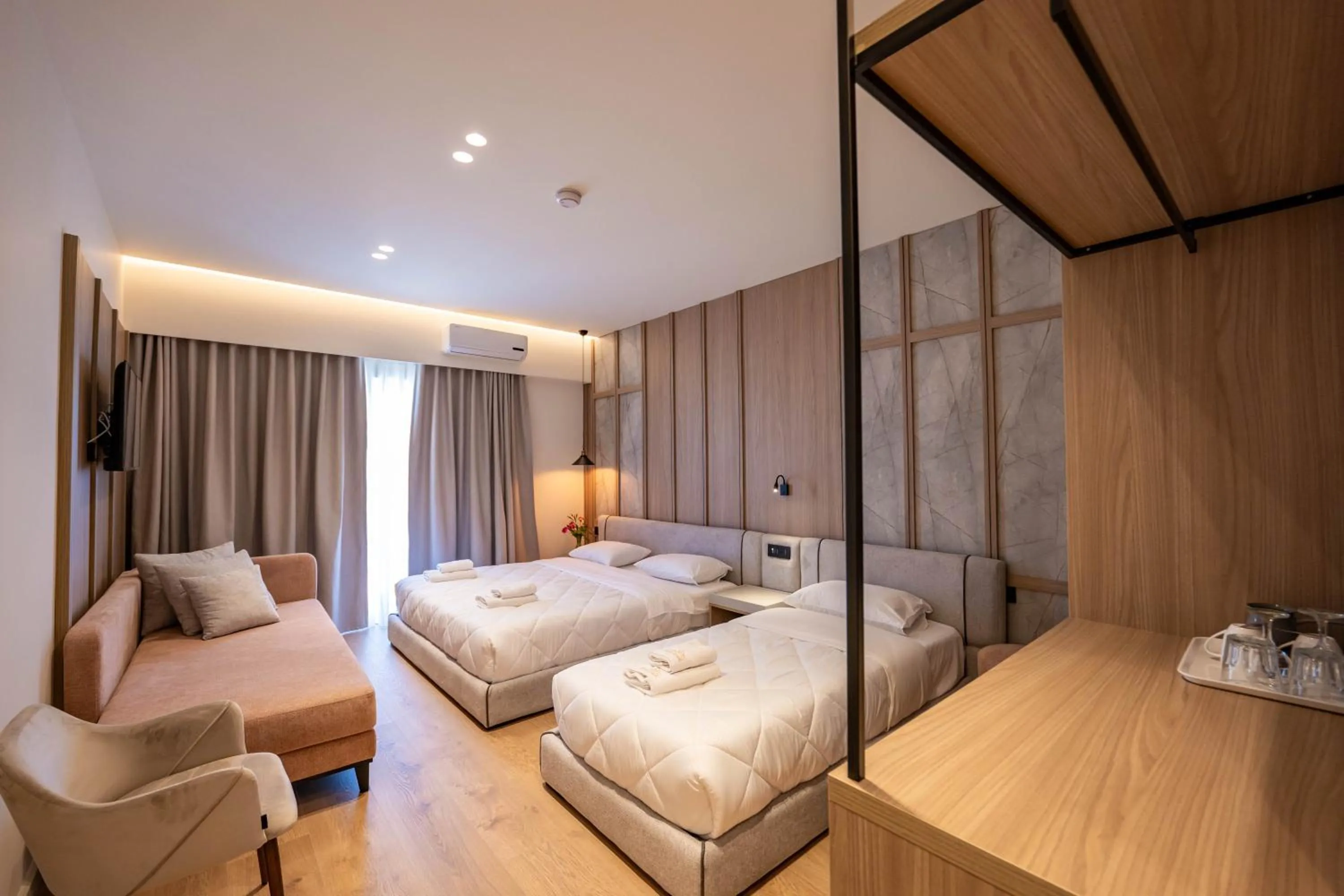 Bed in Heksamil Hotel