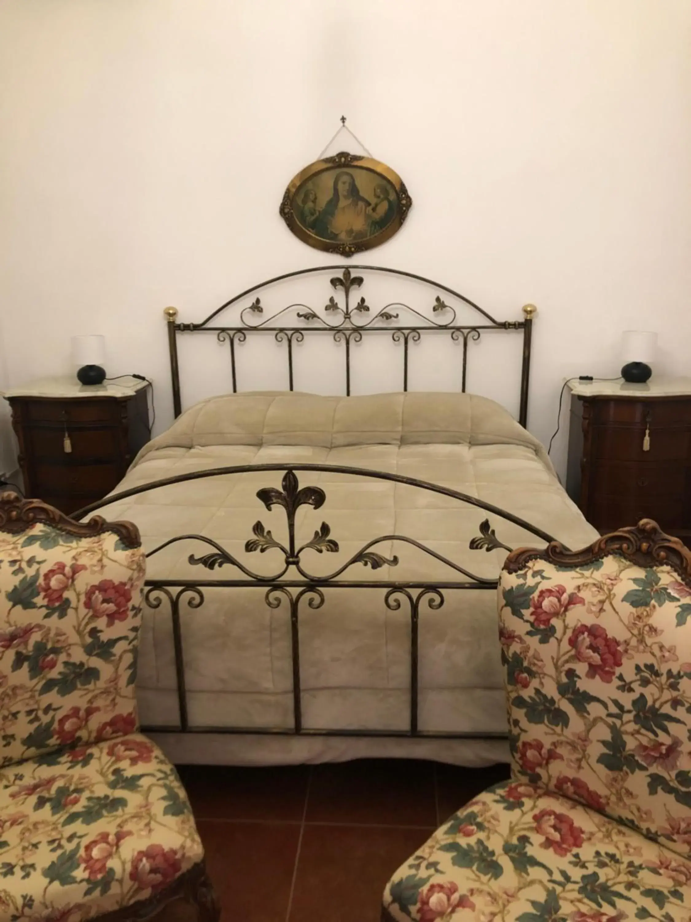 Deluxe Double Room (2 Adults + 1 Child) - single occupancy in L'Arca Deluxe Double Room (2 Adults + 1 Child) - single occupancy in L'Arca