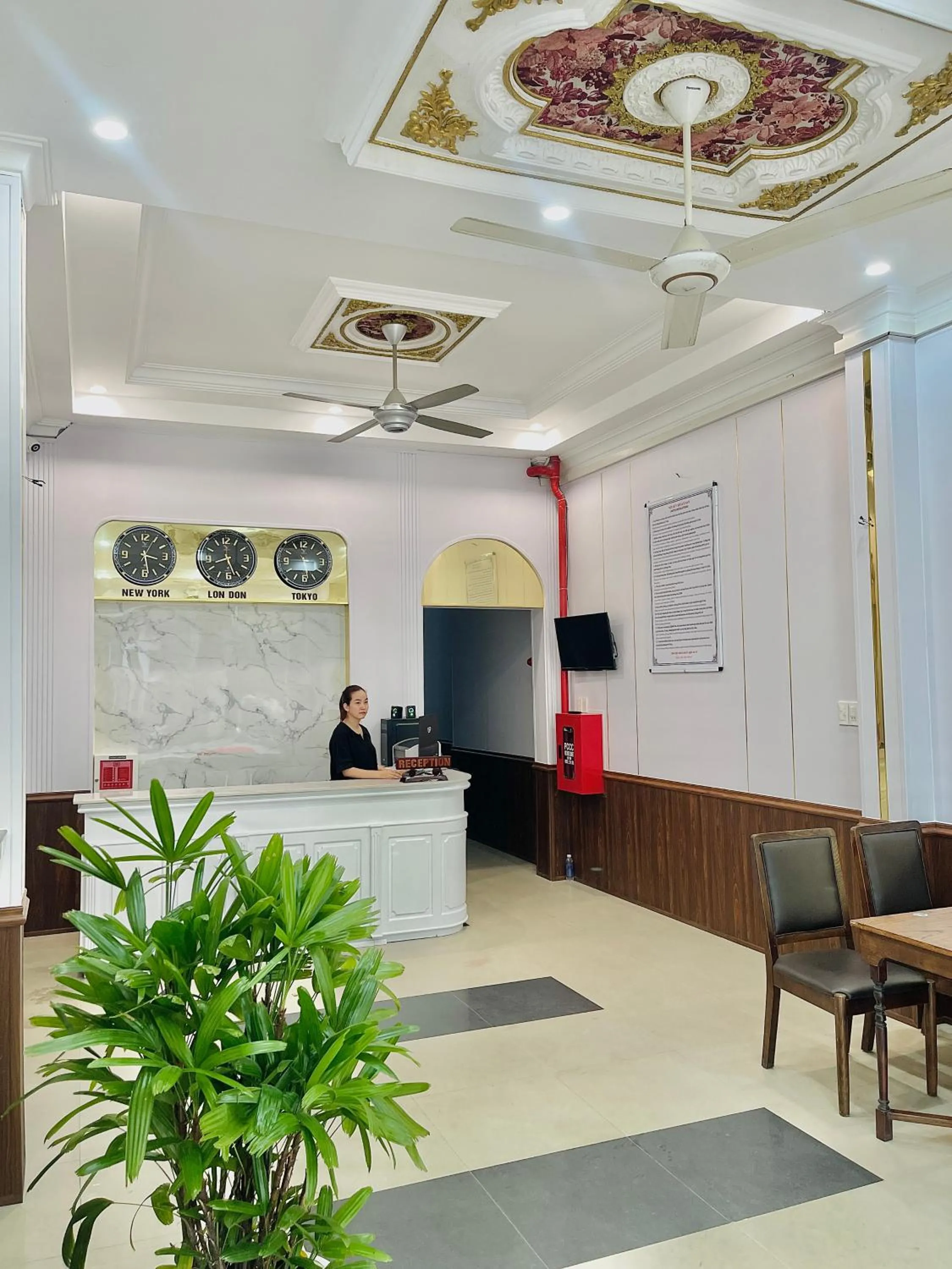 Amy Hotel Hue