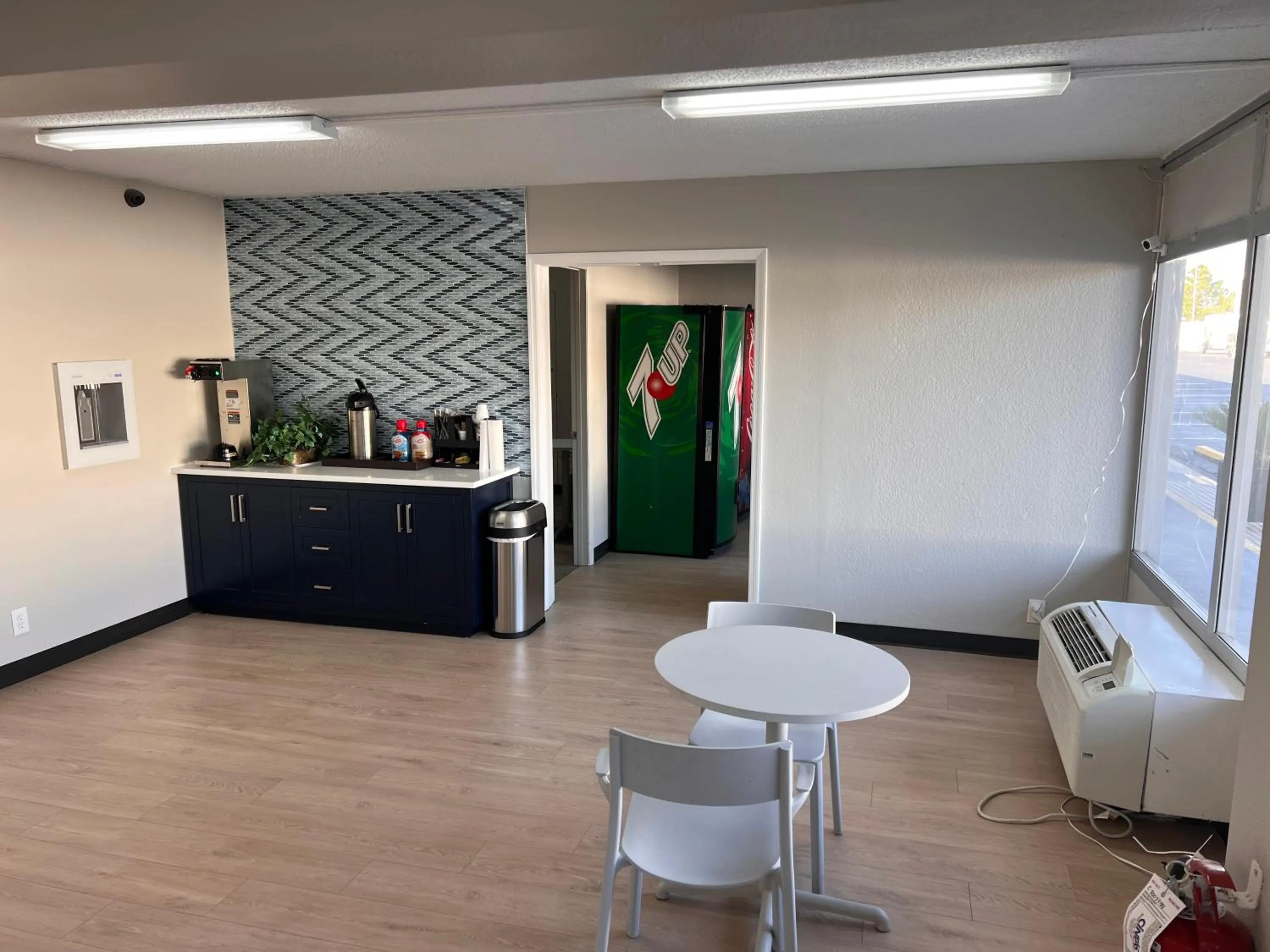 Lobby or reception in Rodeway Inn