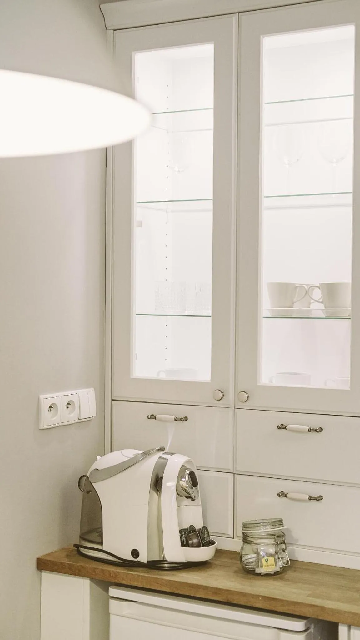 Kitchen or kitchenette in Too-Good Apartments