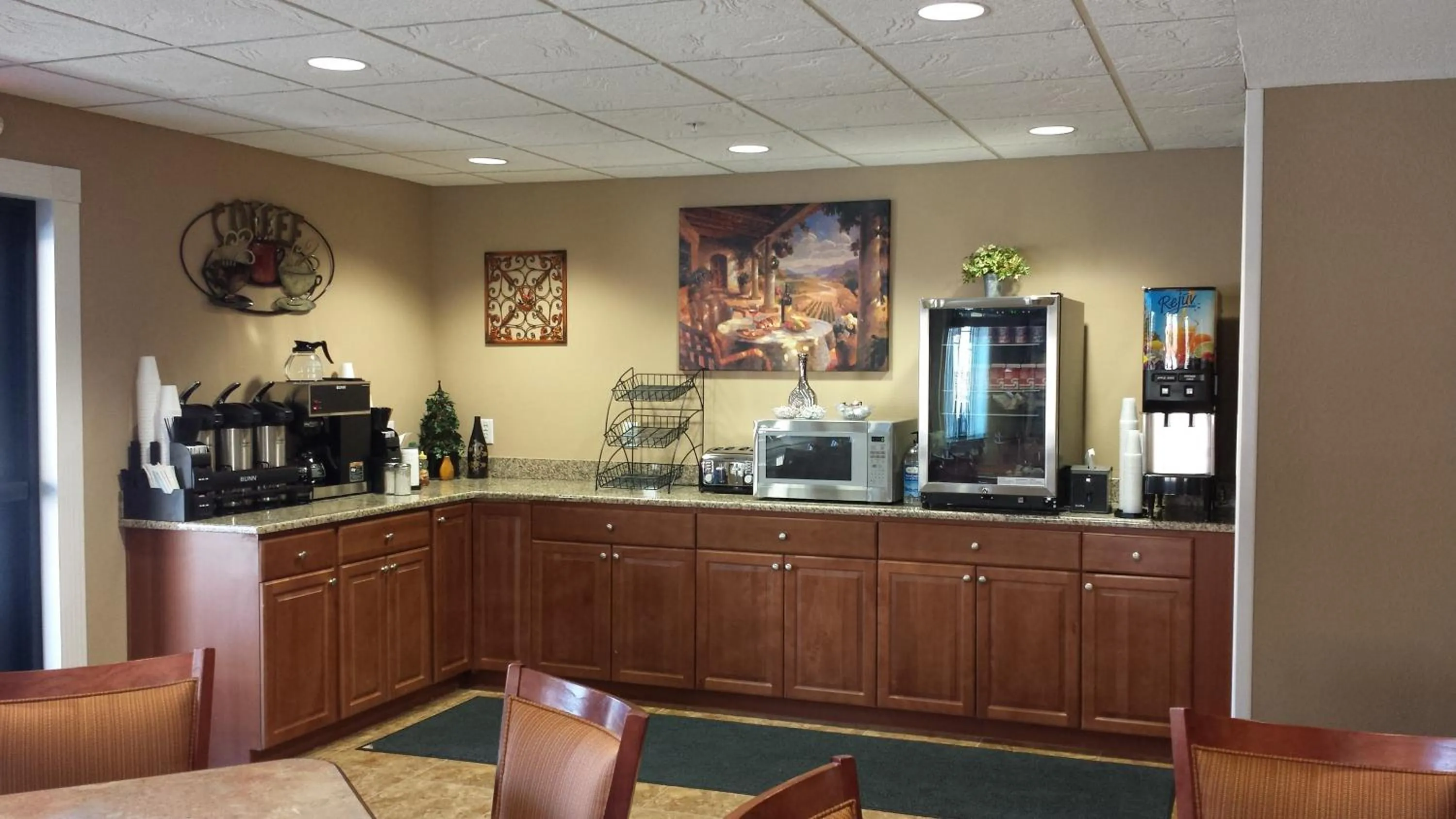 Restaurant/places to eat in Stonebrook Lodge