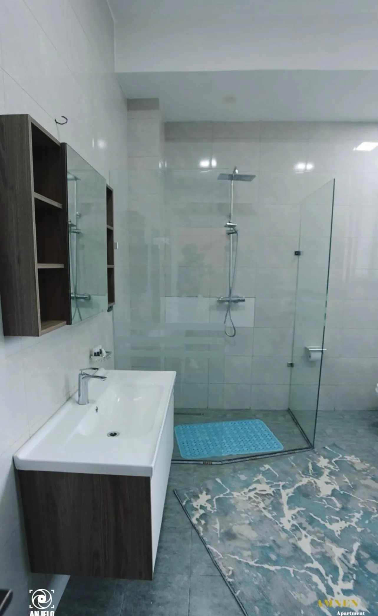 Bathroom in Amnen Apartments