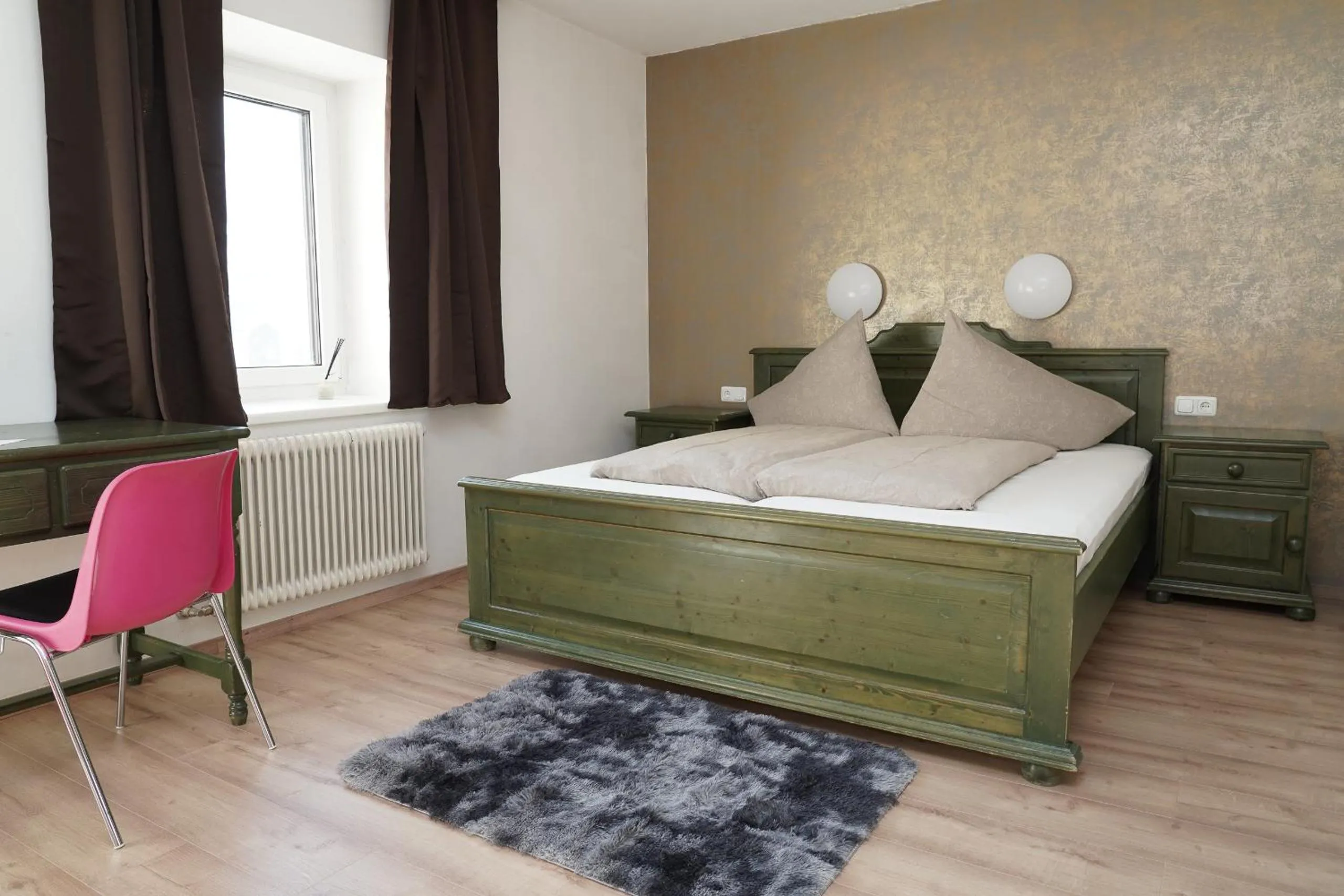 Bedroom, Bed in Botenwirt - Self Check in