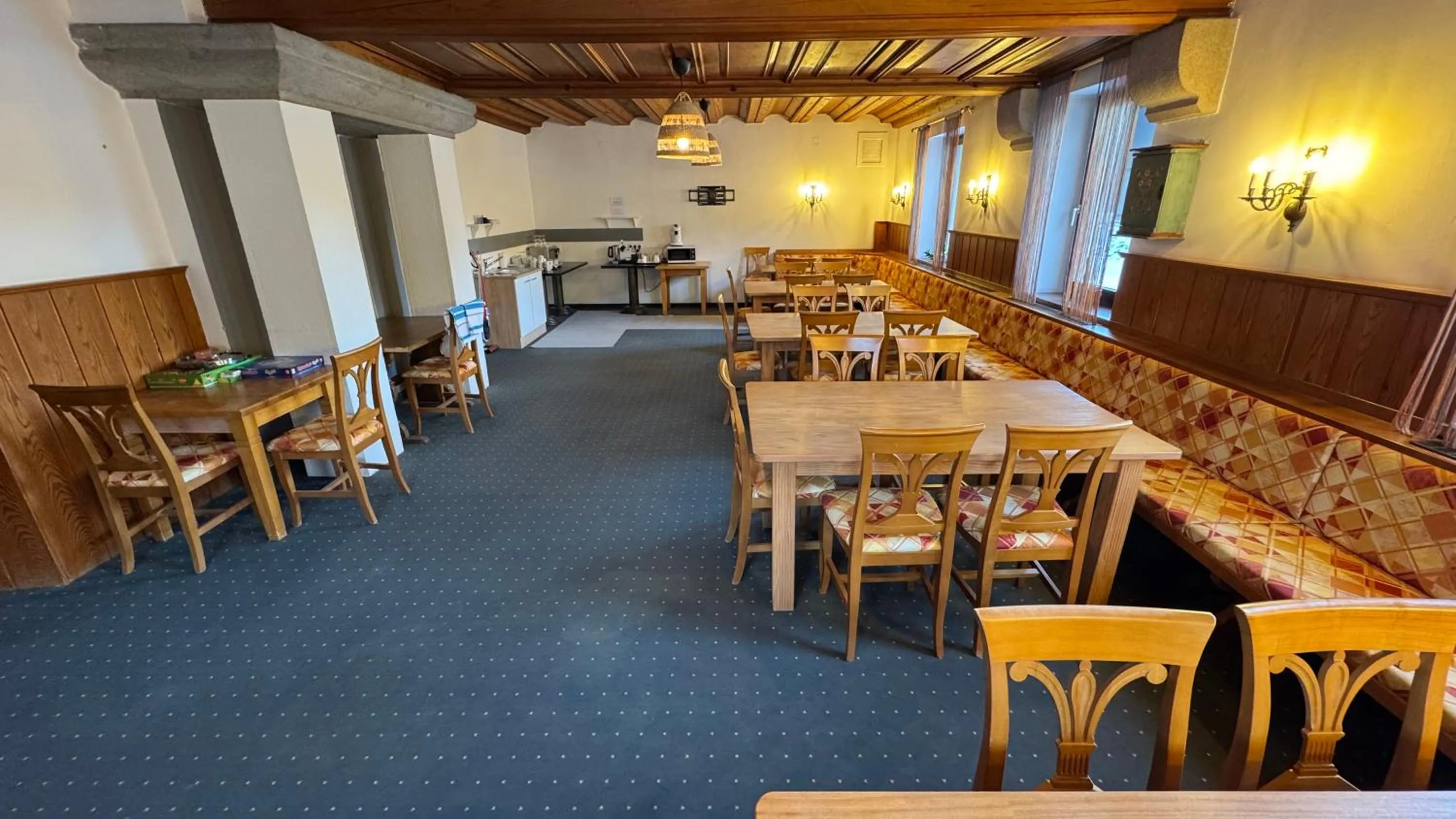 Restaurant/places to eat in Botenwirt - Self Check in