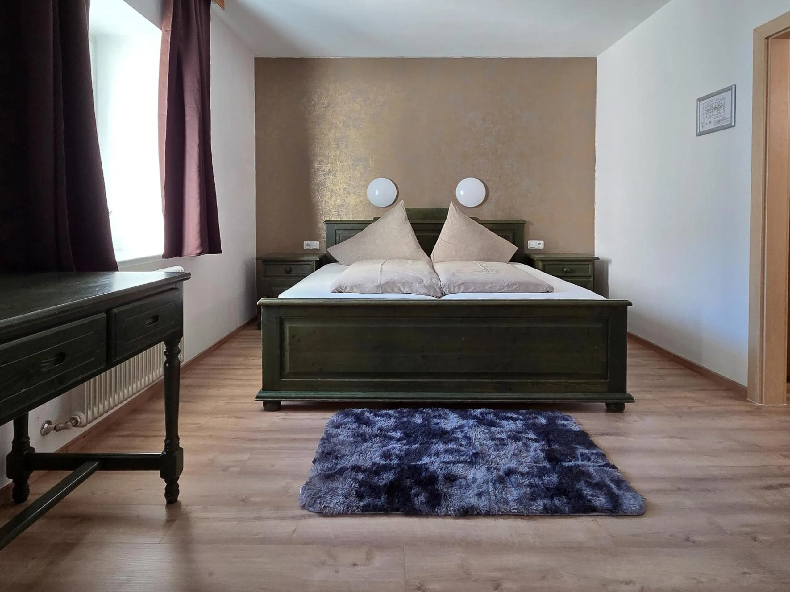 Bedroom, Bed in Botenwirt - Self Check in
