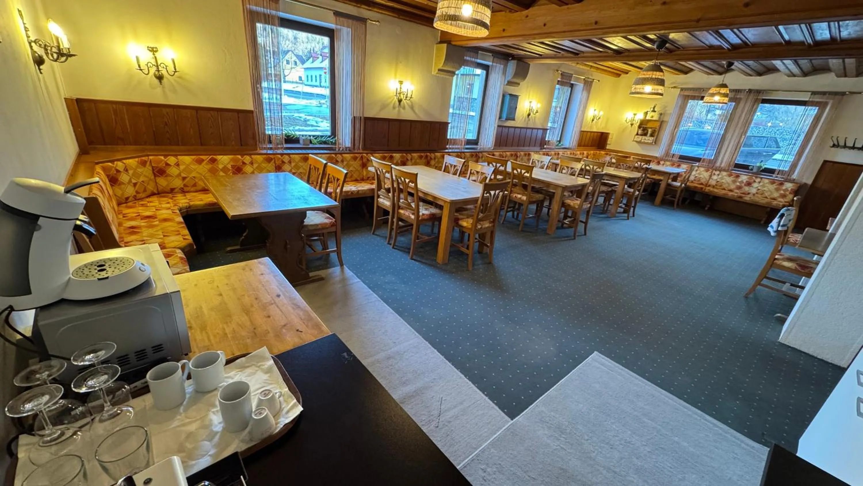 Restaurant/places to eat in Botenwirt - Self Check in