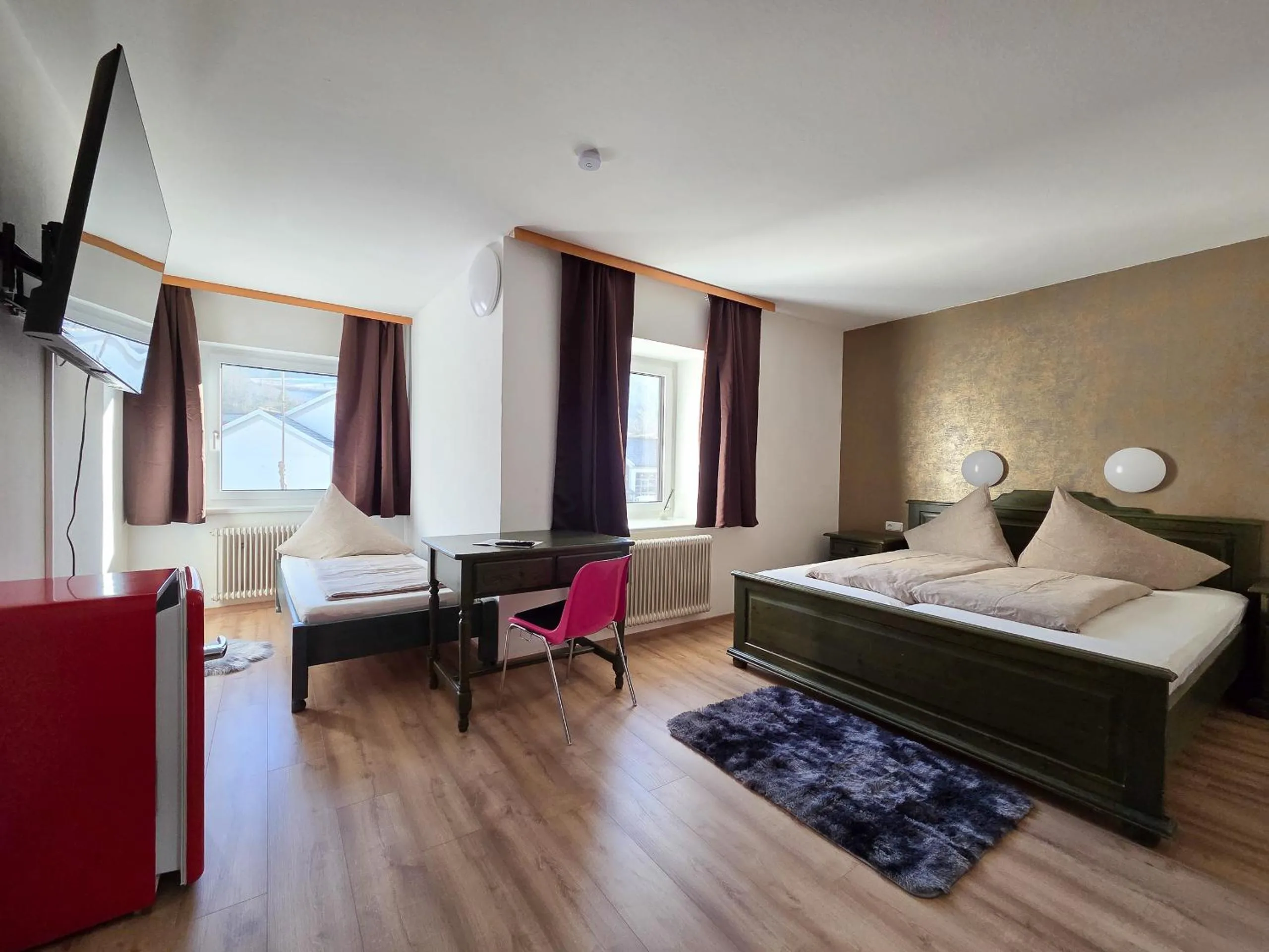Bedroom, Bed in Botenwirt - Self Check in