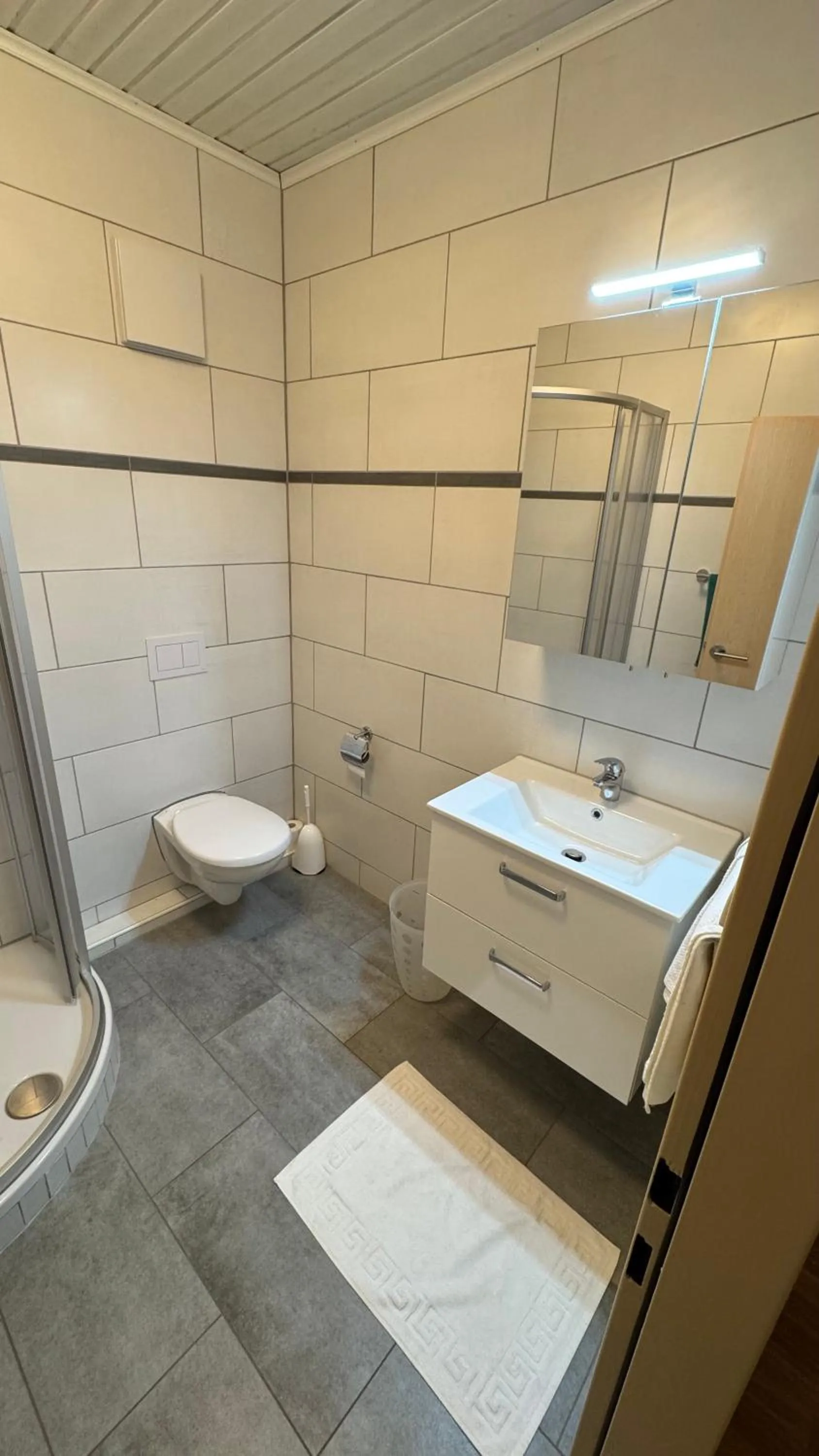 Shower in Botenwirt - Self Check in