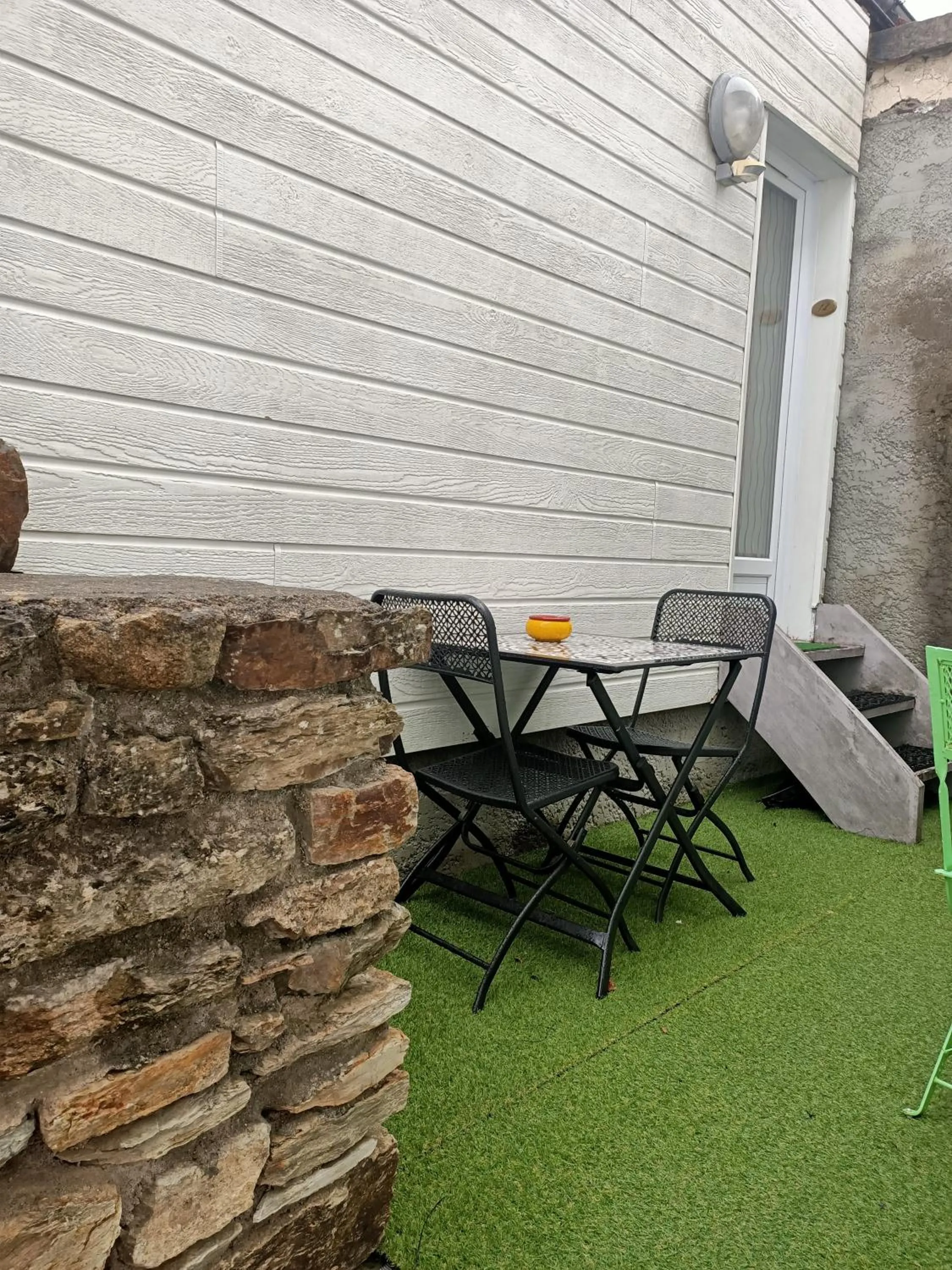 Patio in Hotel Saint Amant