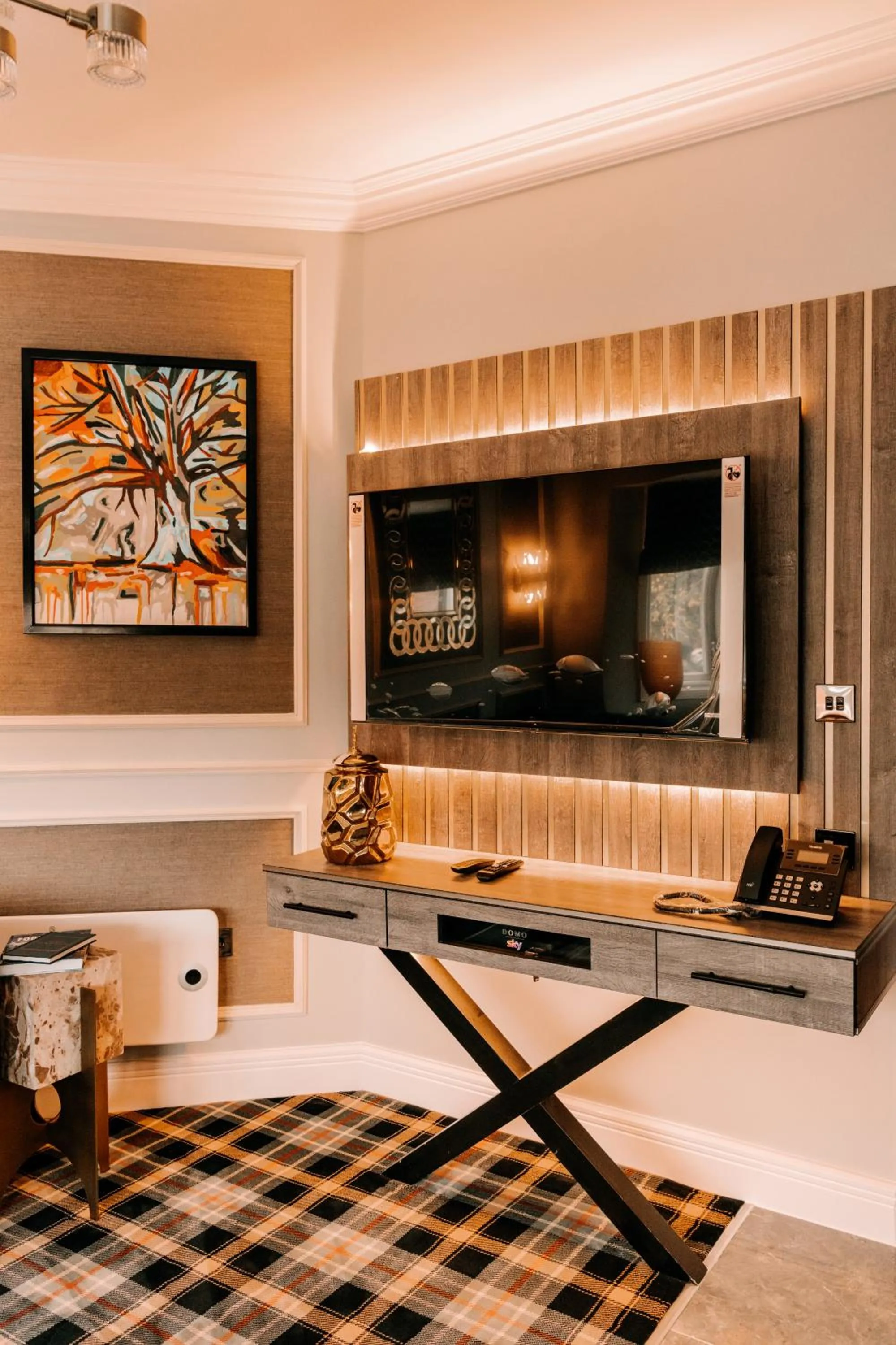 TV and multimedia in Domo Boutique Hotel Birmingham