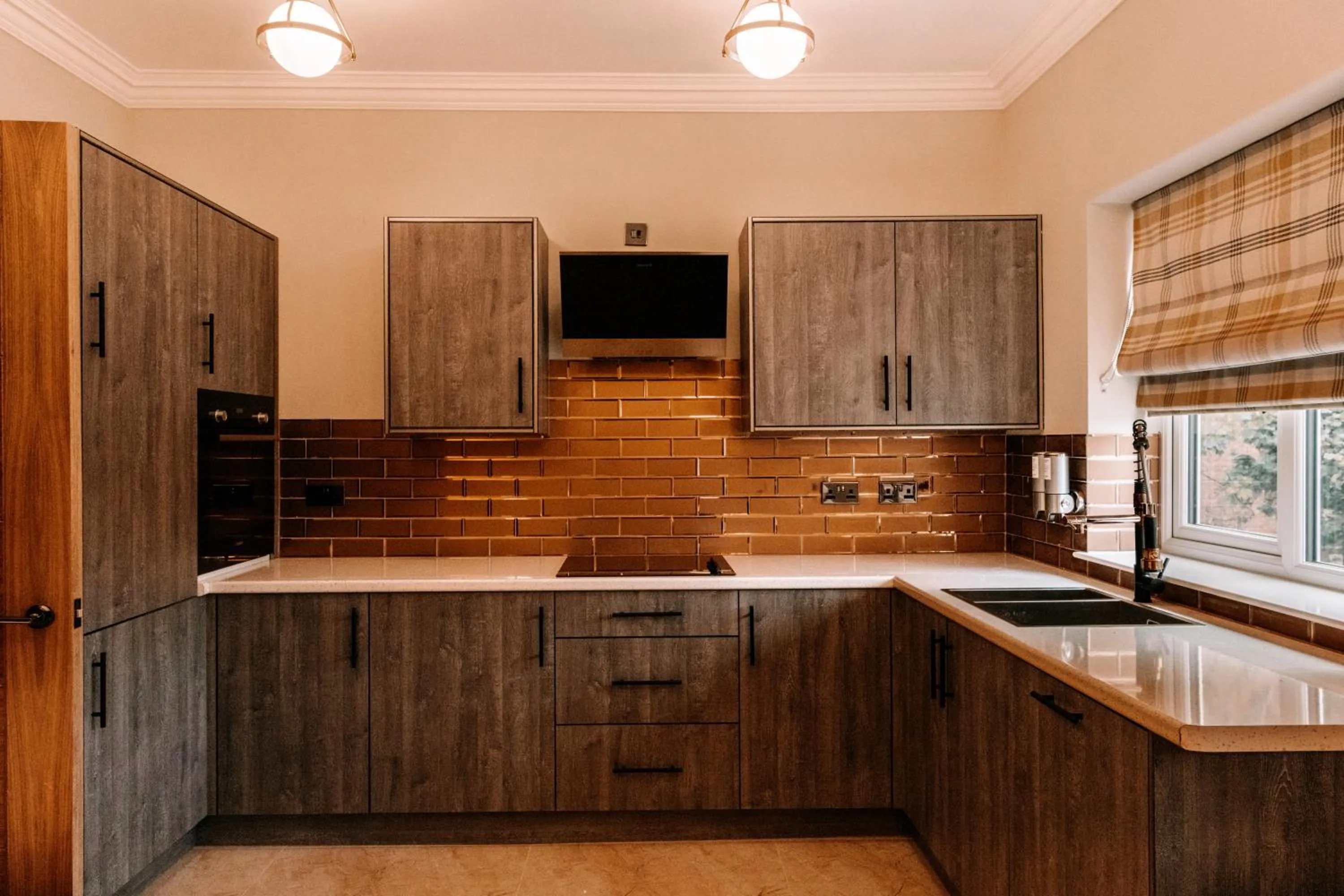 Kitchen or kitchenette in Domo Boutique Hotel Birmingham