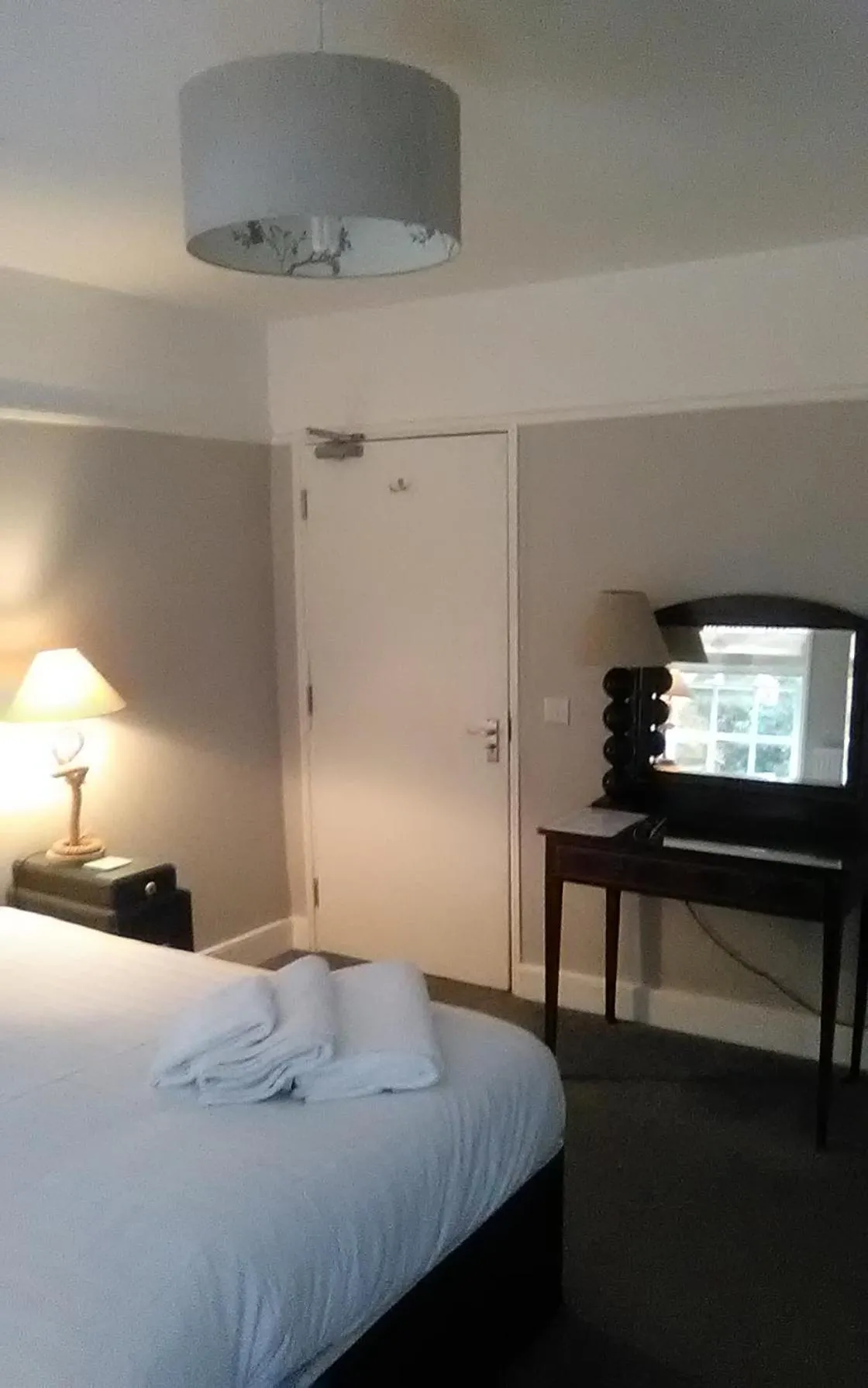 Bedroom, Bed in The Boathouse