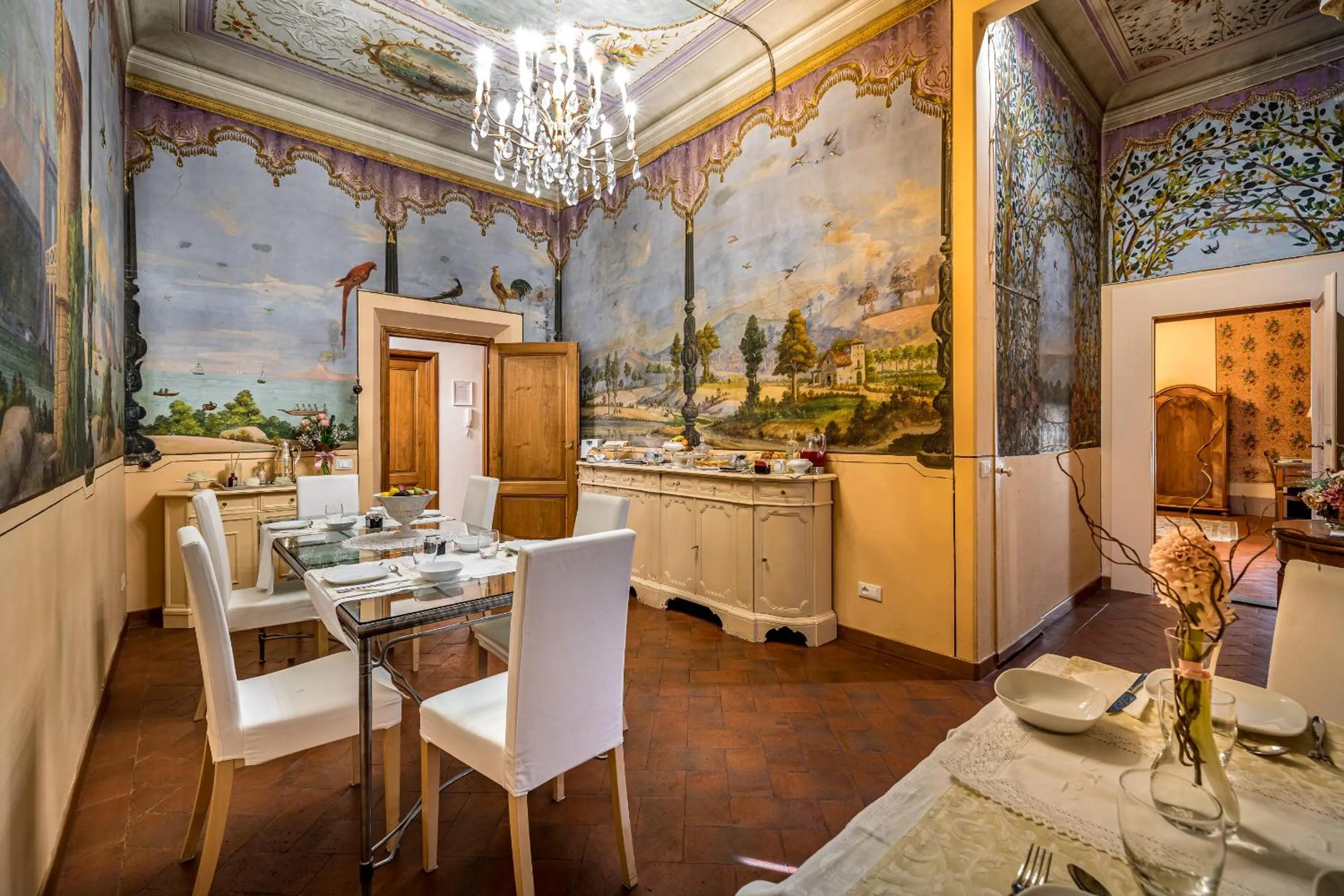 Dining area in Dimora Bandinelli