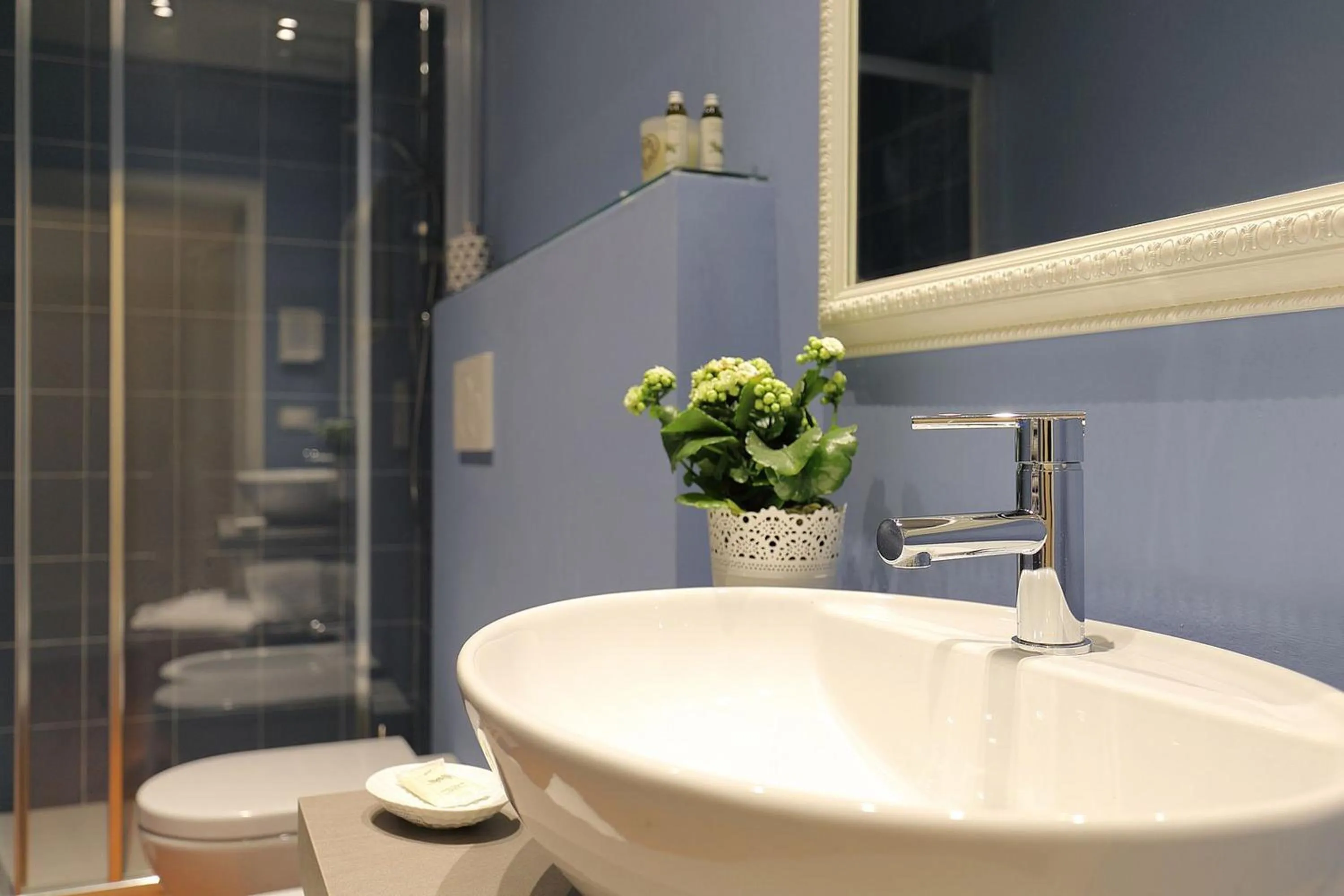 Toilet in Dimora Bandinelli