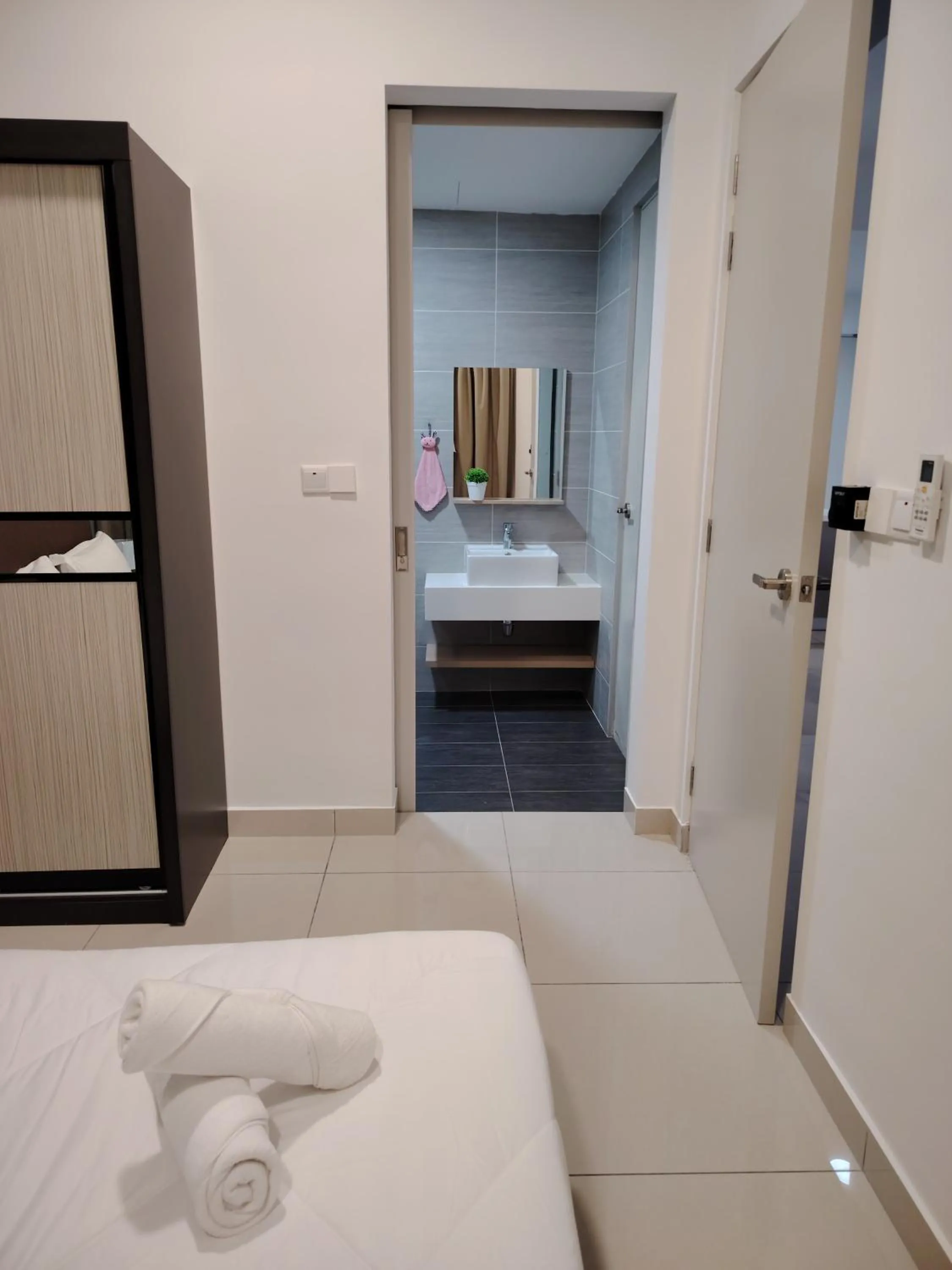 Bed in Trion Residence Kuala Lumpur by Luxe