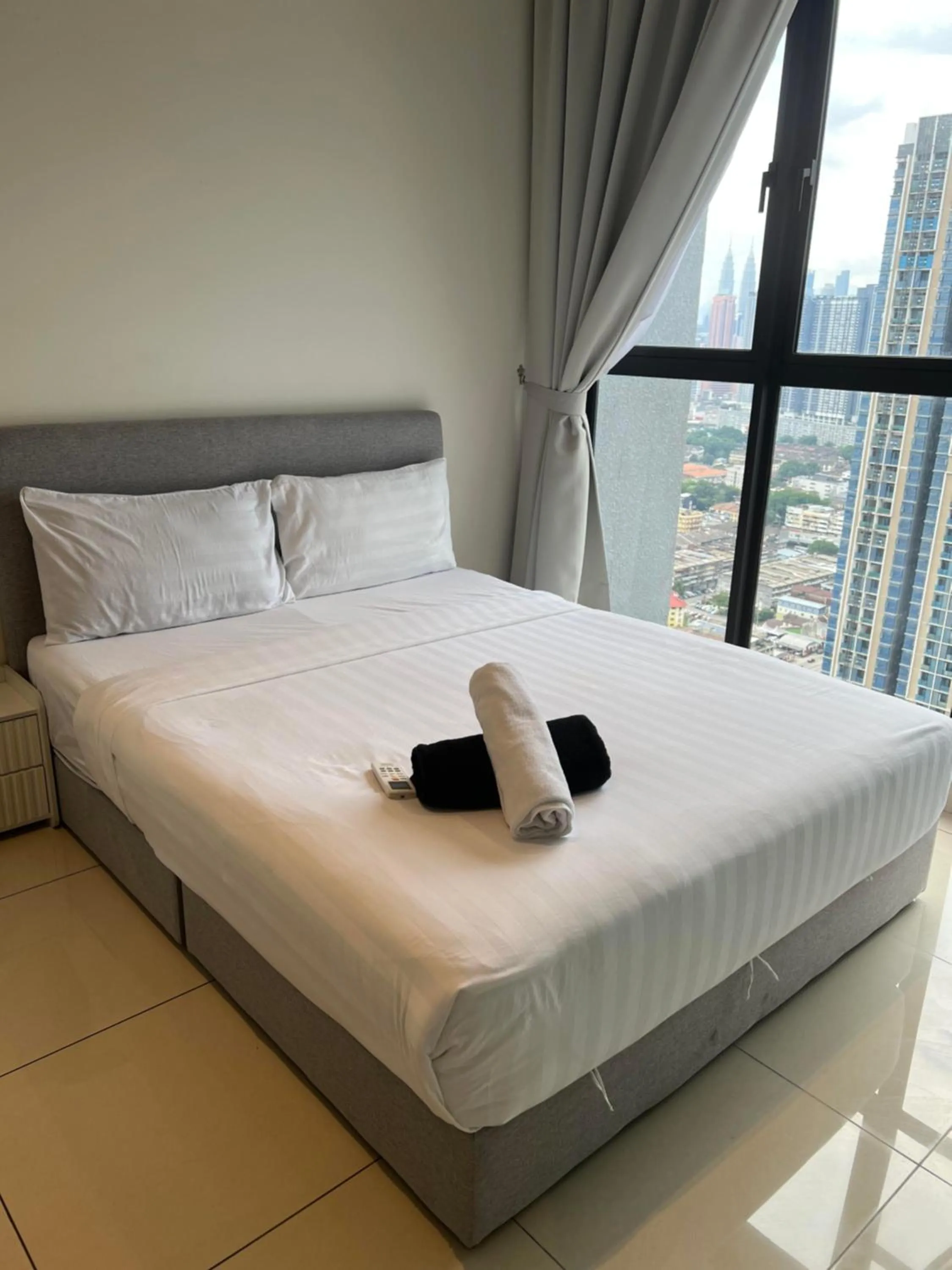 Bed in Trion Residence Kuala Lumpur by Luxe