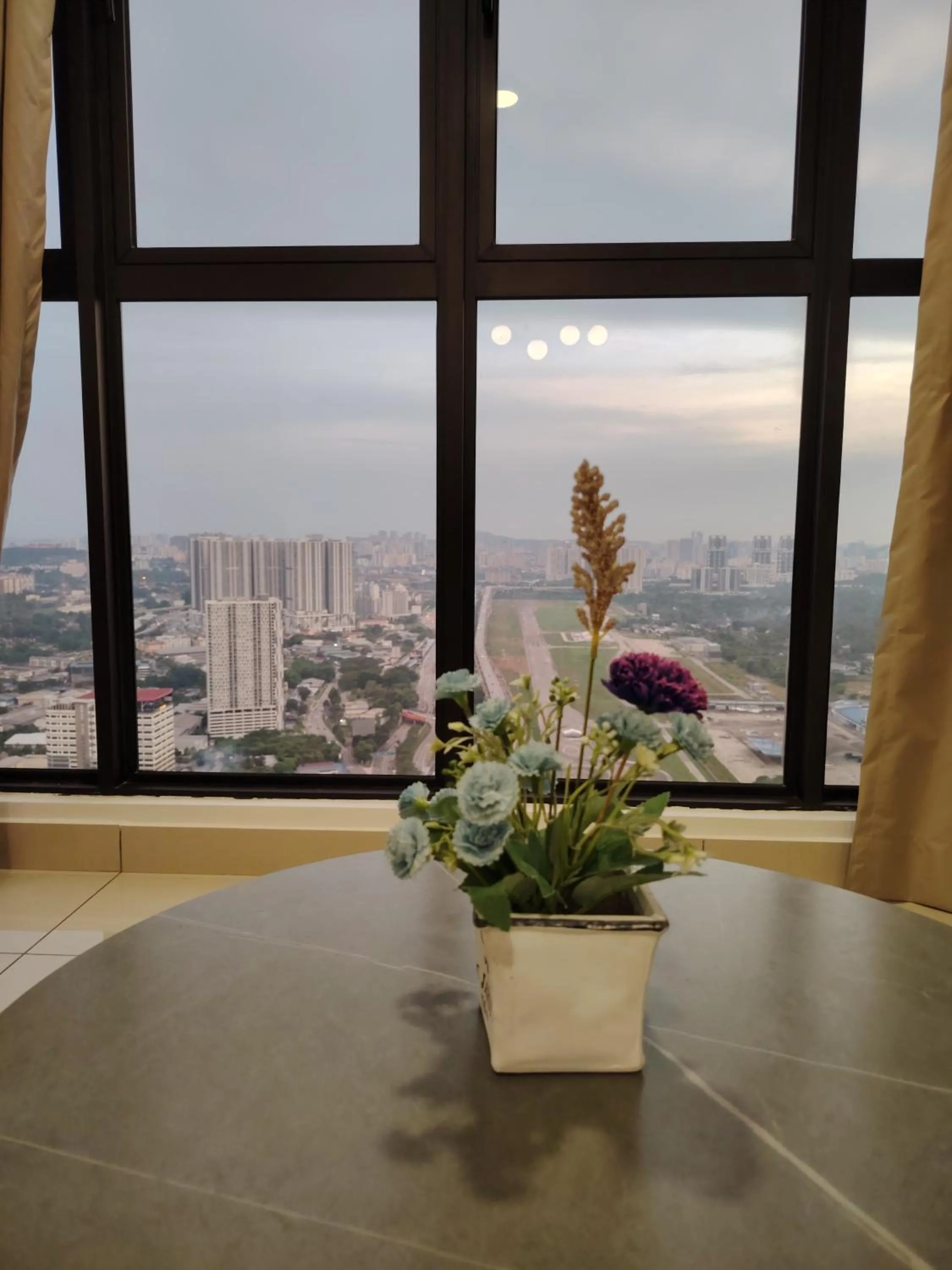 Natural landscape in Trion Residence Kuala Lumpur by Luxe