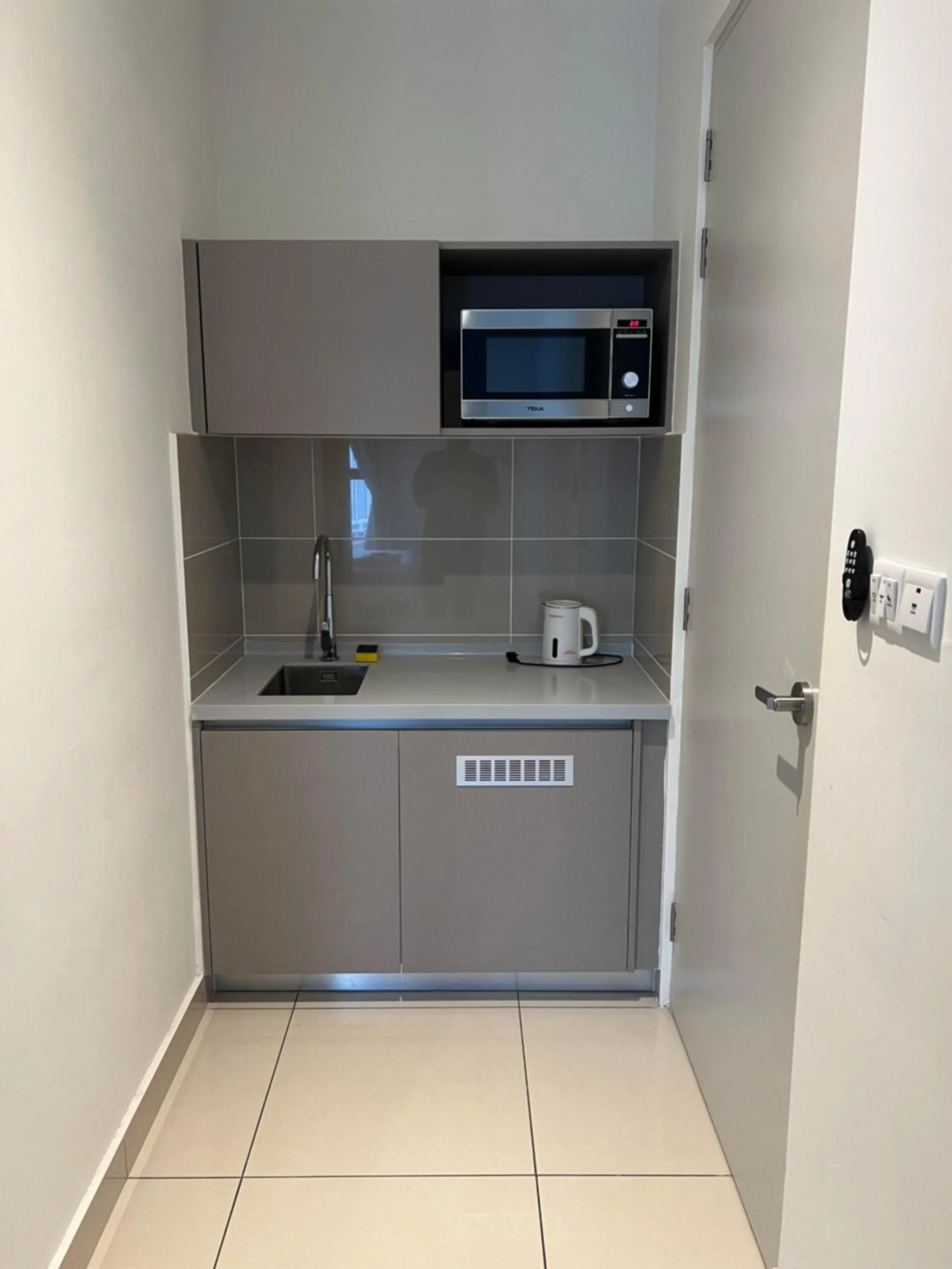 microwave in Trion Residence Kuala Lumpur by Luxe