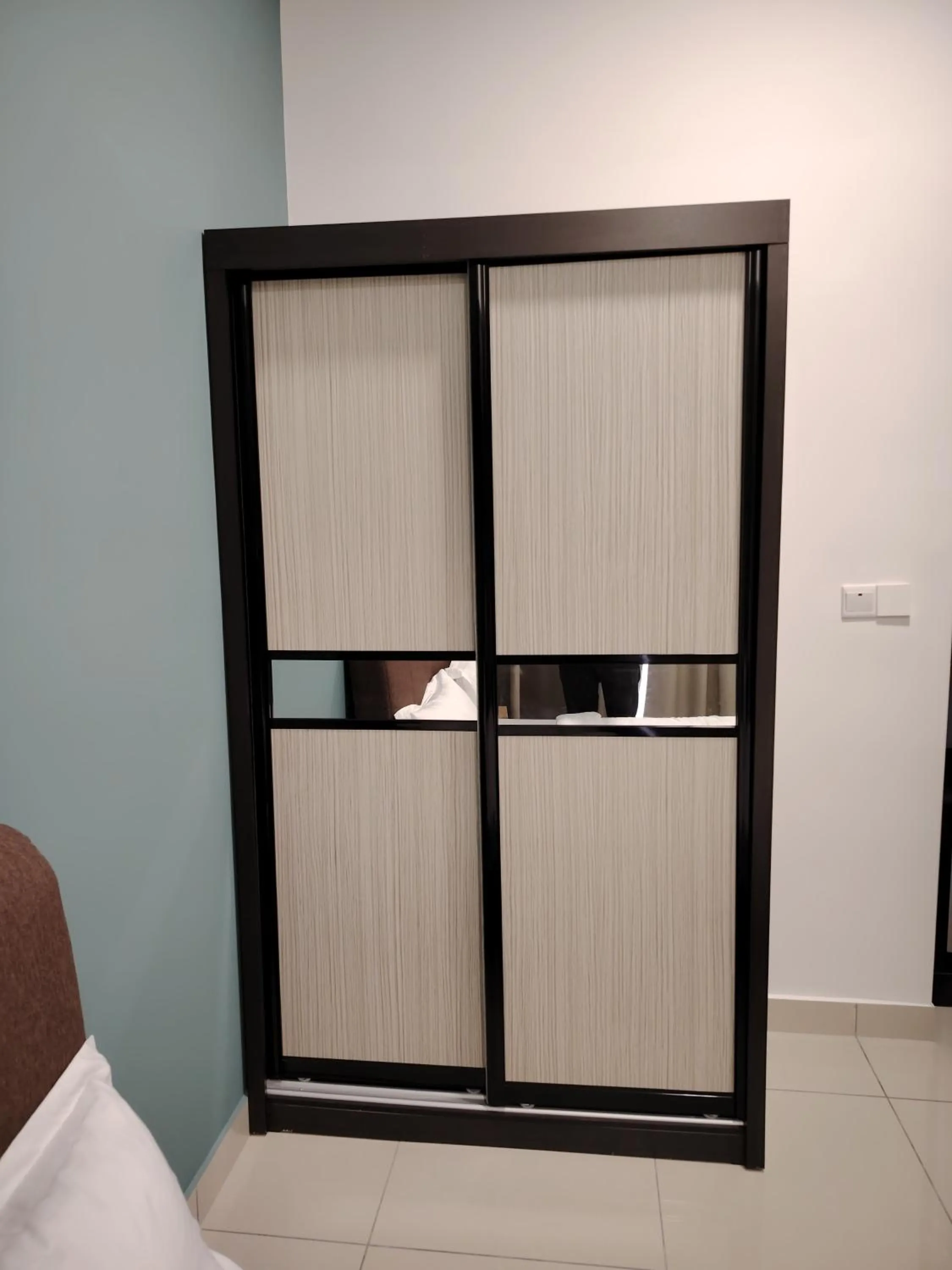 wardrobe in Trion Residence Kuala Lumpur by Luxe
