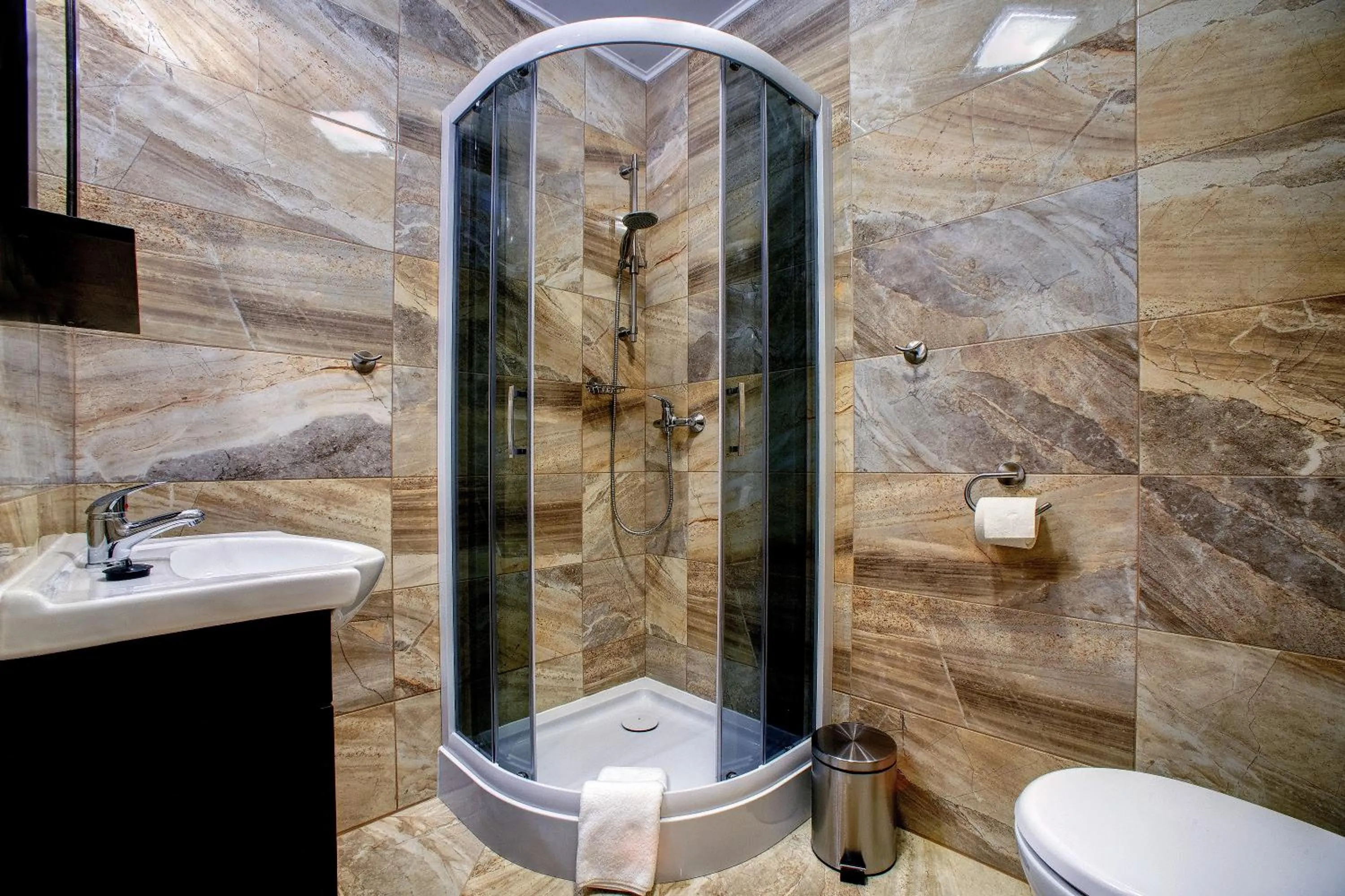 Shower in Zajazd Sanocki
