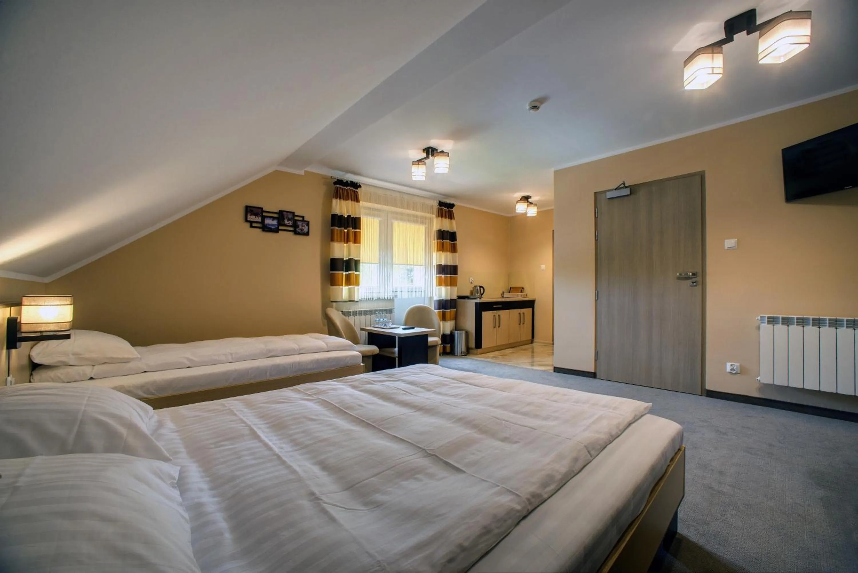 Balcony/Terrace, Bed in Zajazd Sanocki