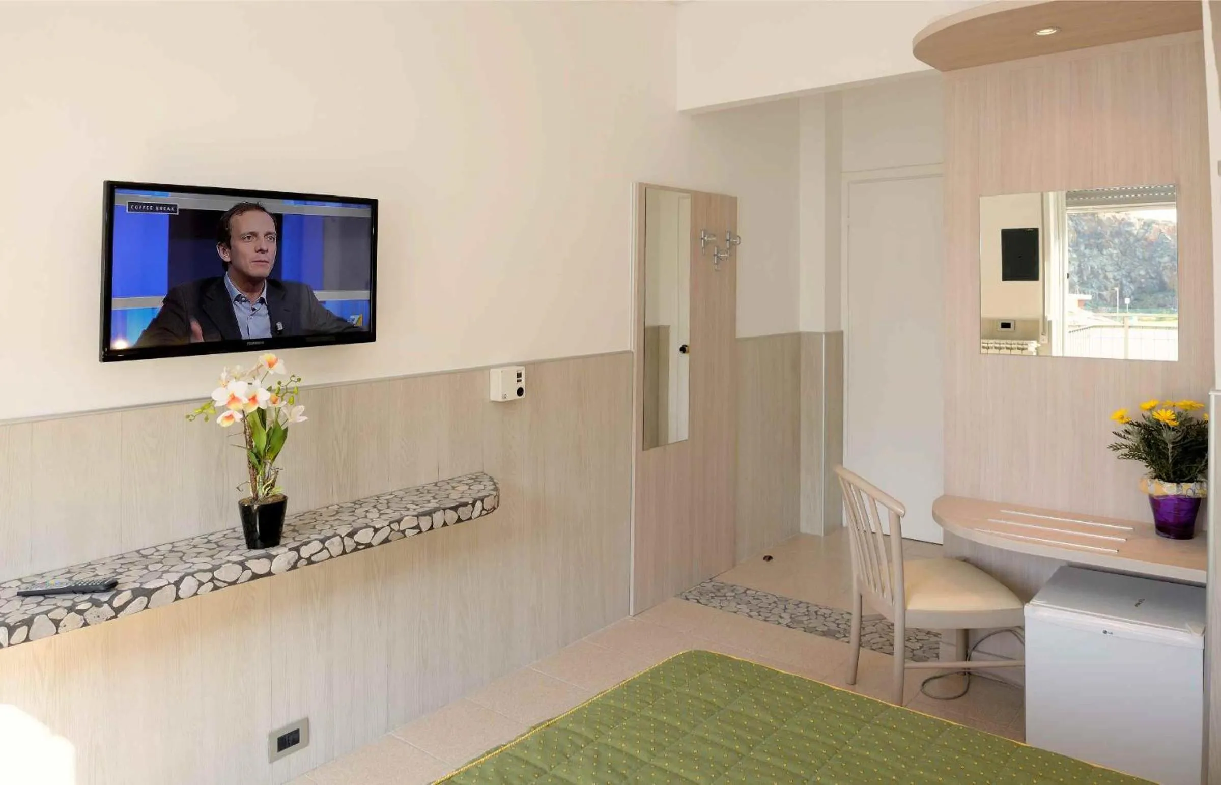 Bedroom in Hotel Puntabella