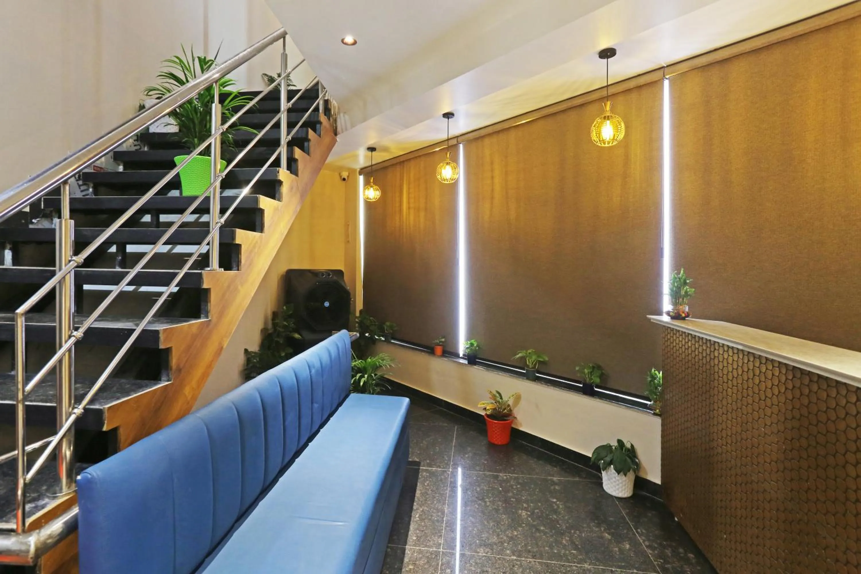 Living room in Hotel Nova Inn Near Delhi Airport