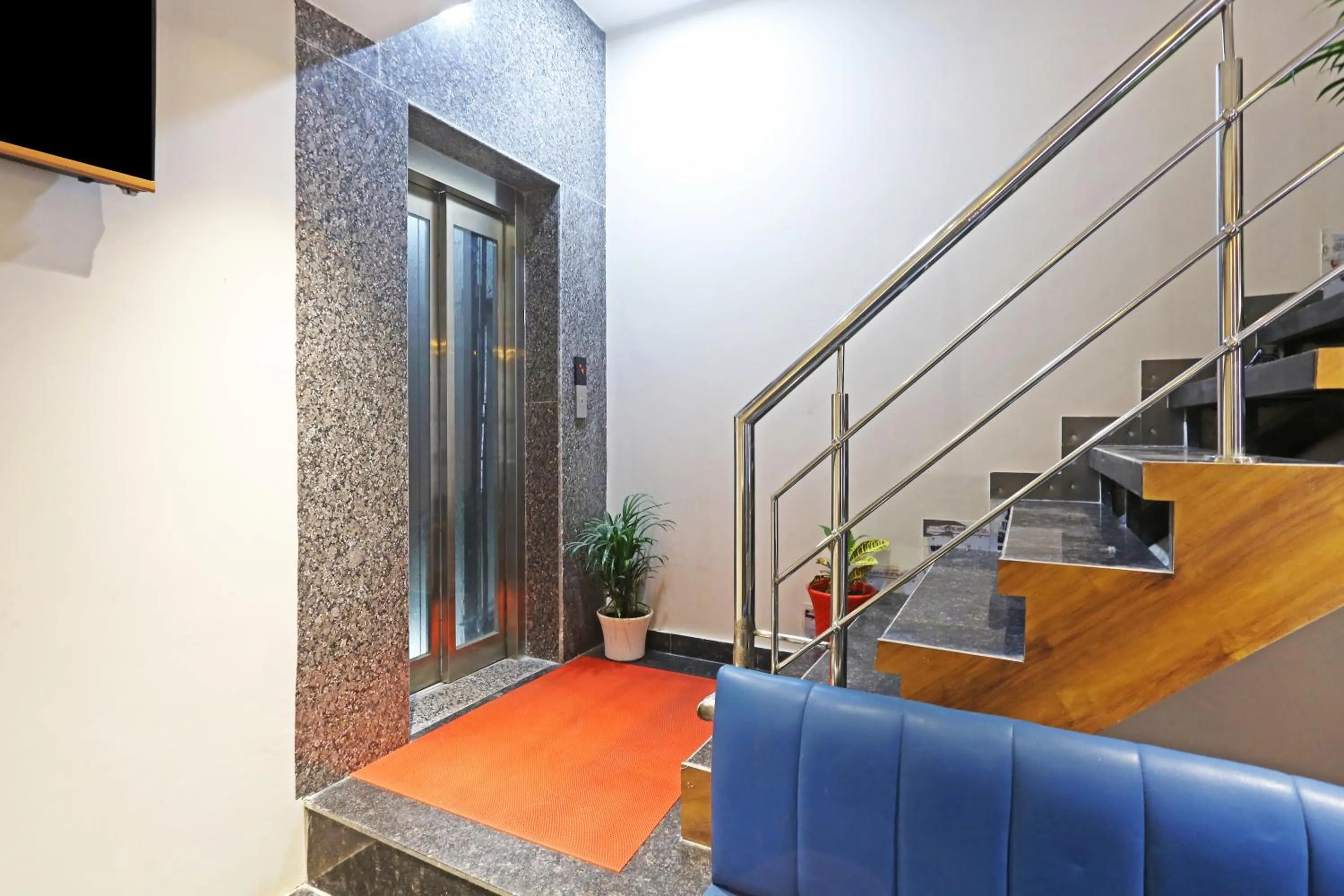 elevator in Hotel Nova Inn Near Delhi Airport