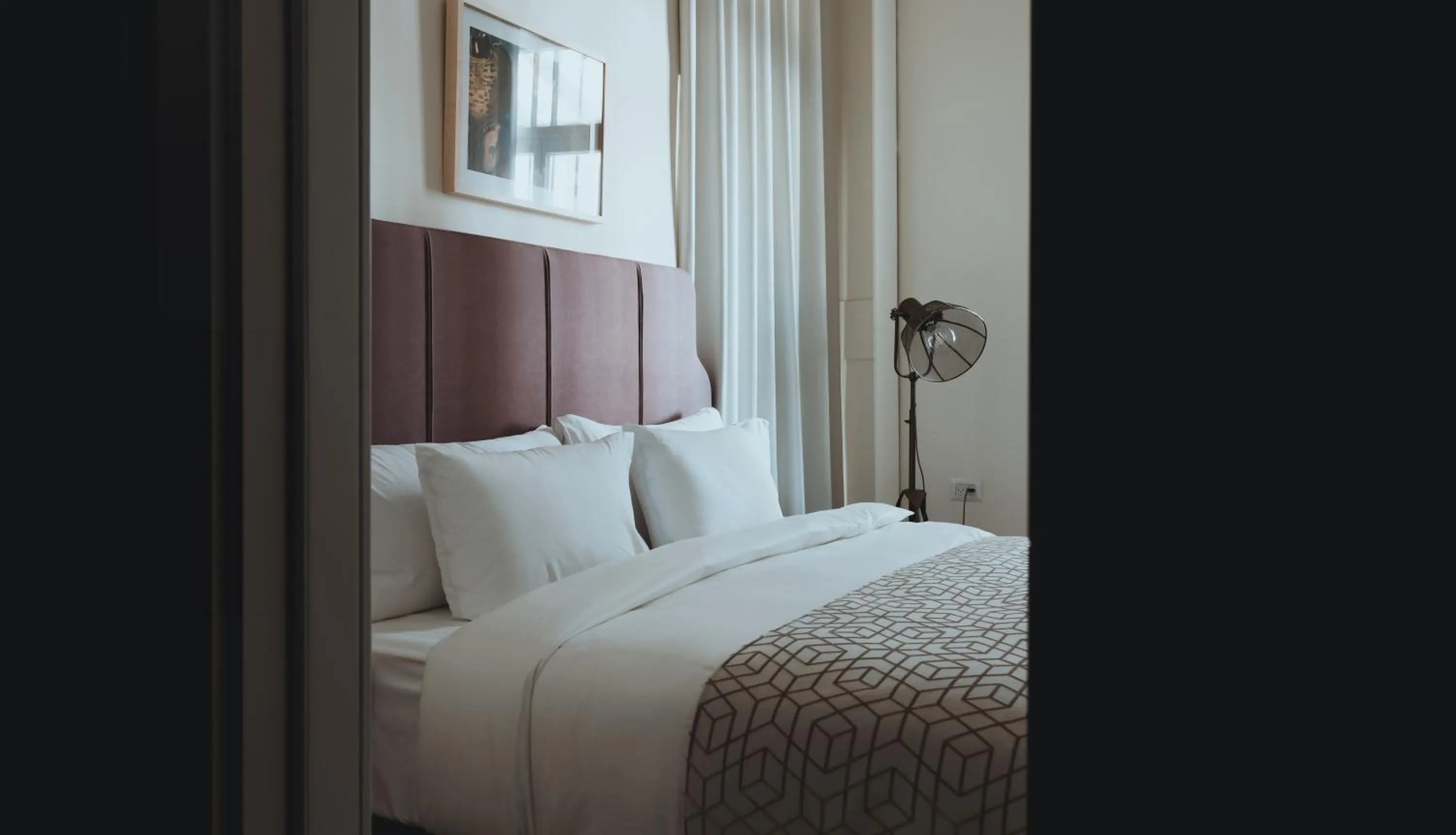 Bedroom, Bed in THE GUTMAN TLV - Neve Tzedek
