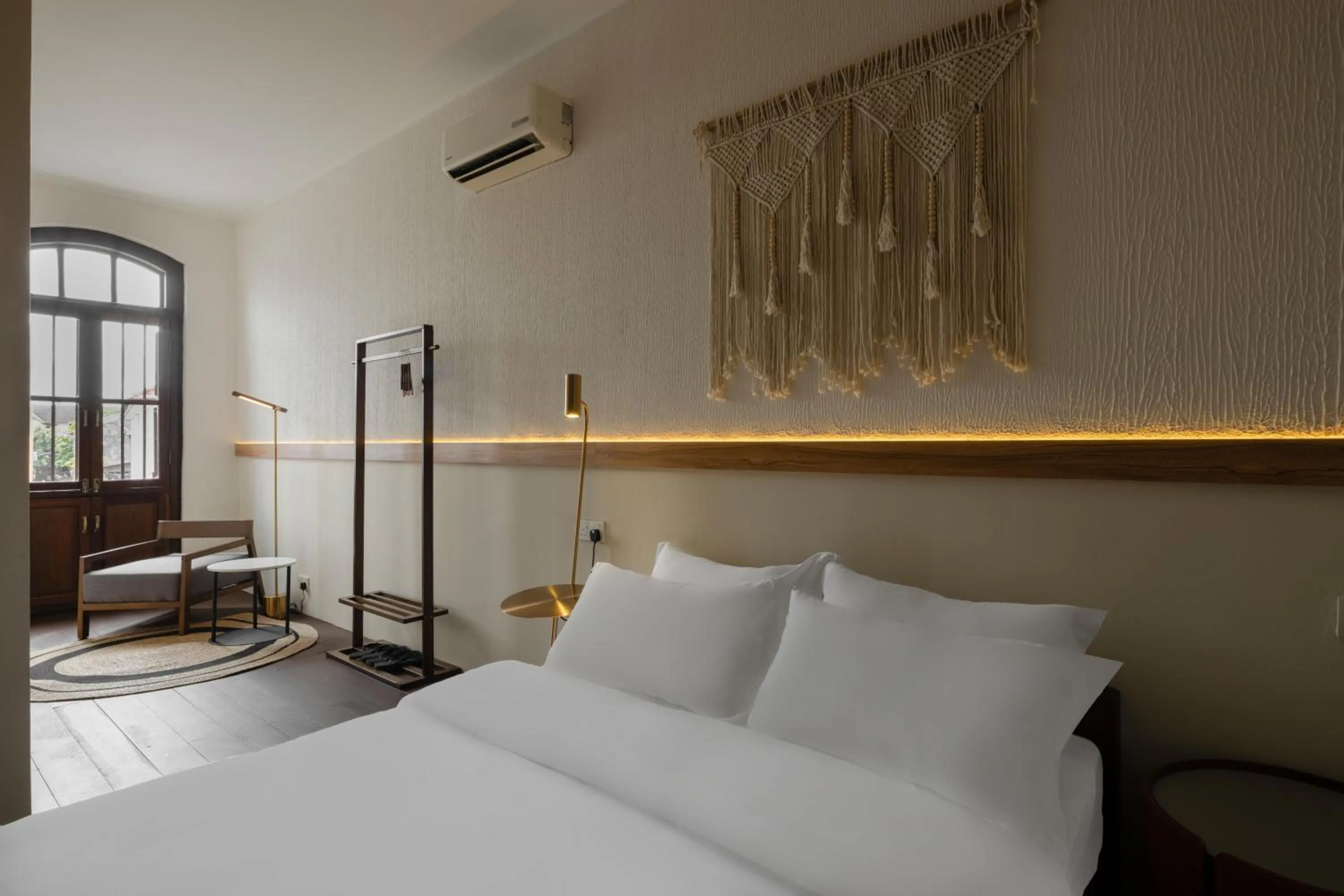 Bedroom, Bed in Armenian House by IIP