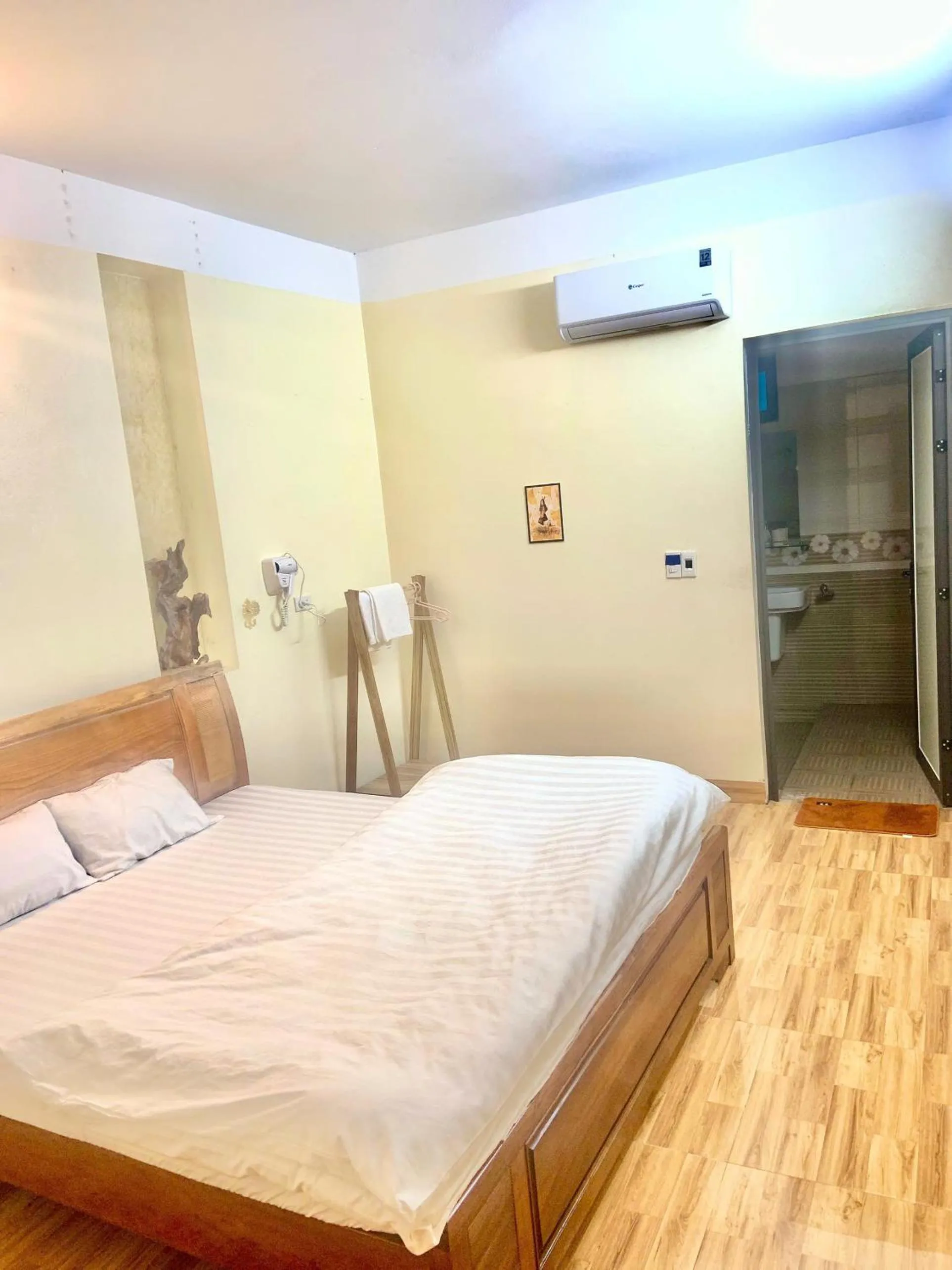 Bed in Ma Pi Adventures Ha Giang Loop Tour & Motorbike Rental