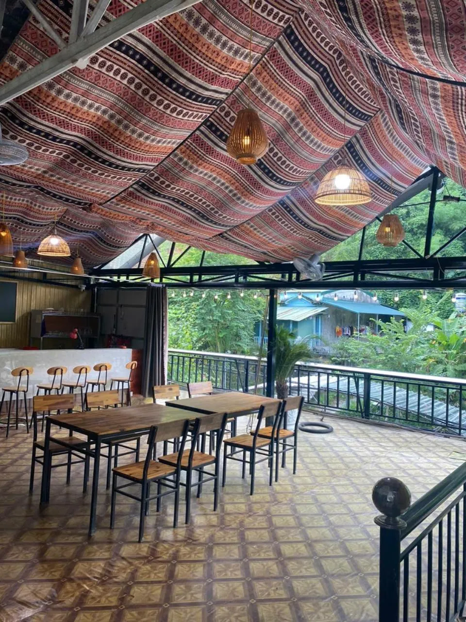 Restaurant/places to eat in Ma Pi Adventures Ha Giang Loop Tour & Motorbike Rental