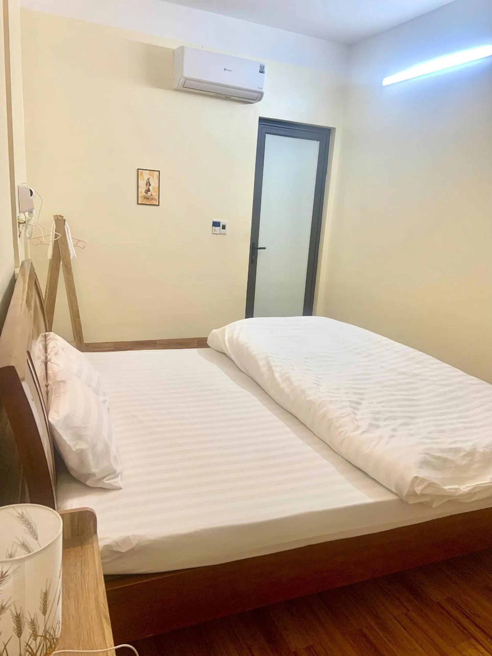 Bed in Ma Pi Adventures Ha Giang Loop Tour & Motorbike Rental