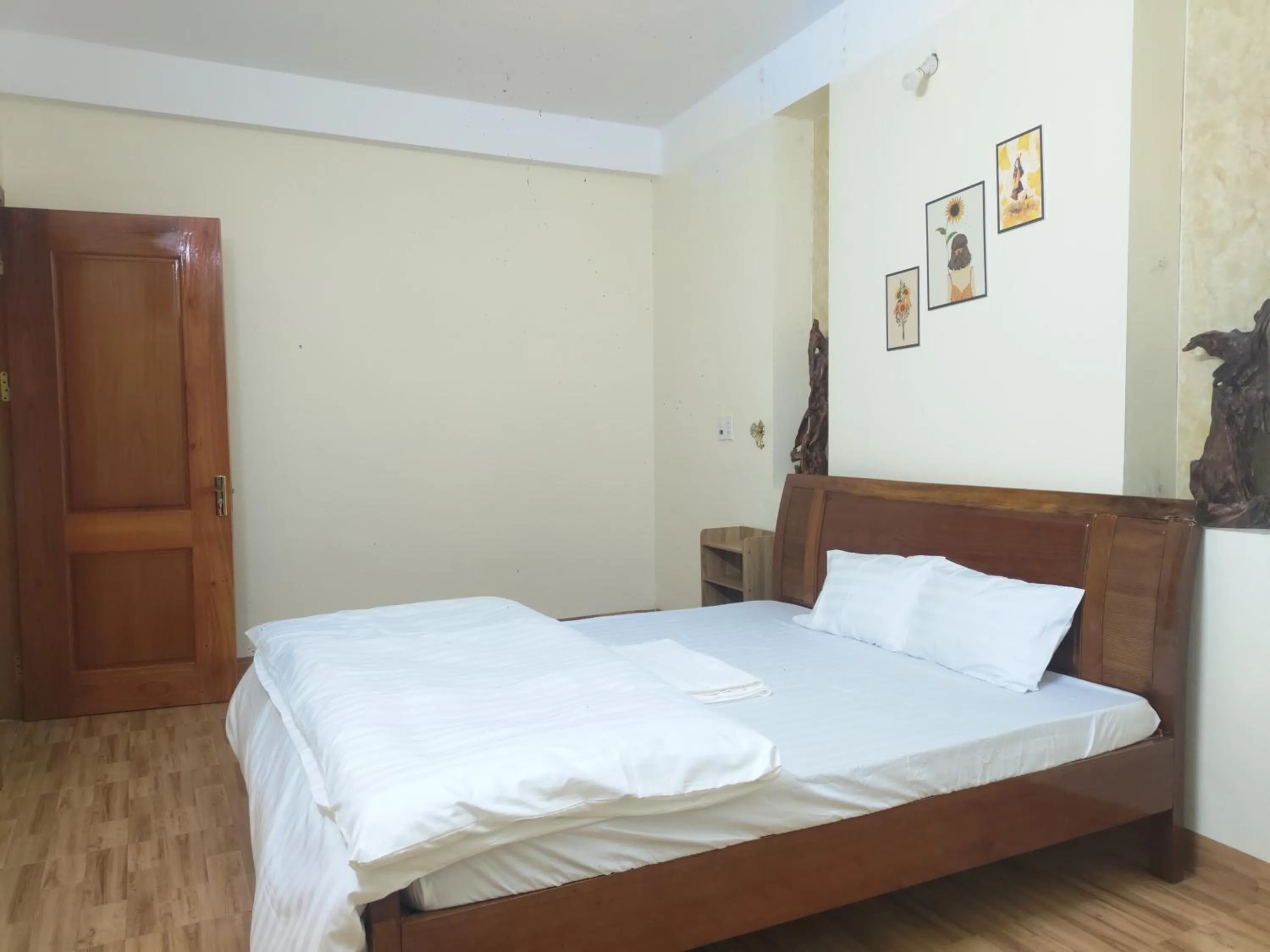 Bed in Ma Pi Adventures Ha Giang Loop Tour & Motorbike Rental
