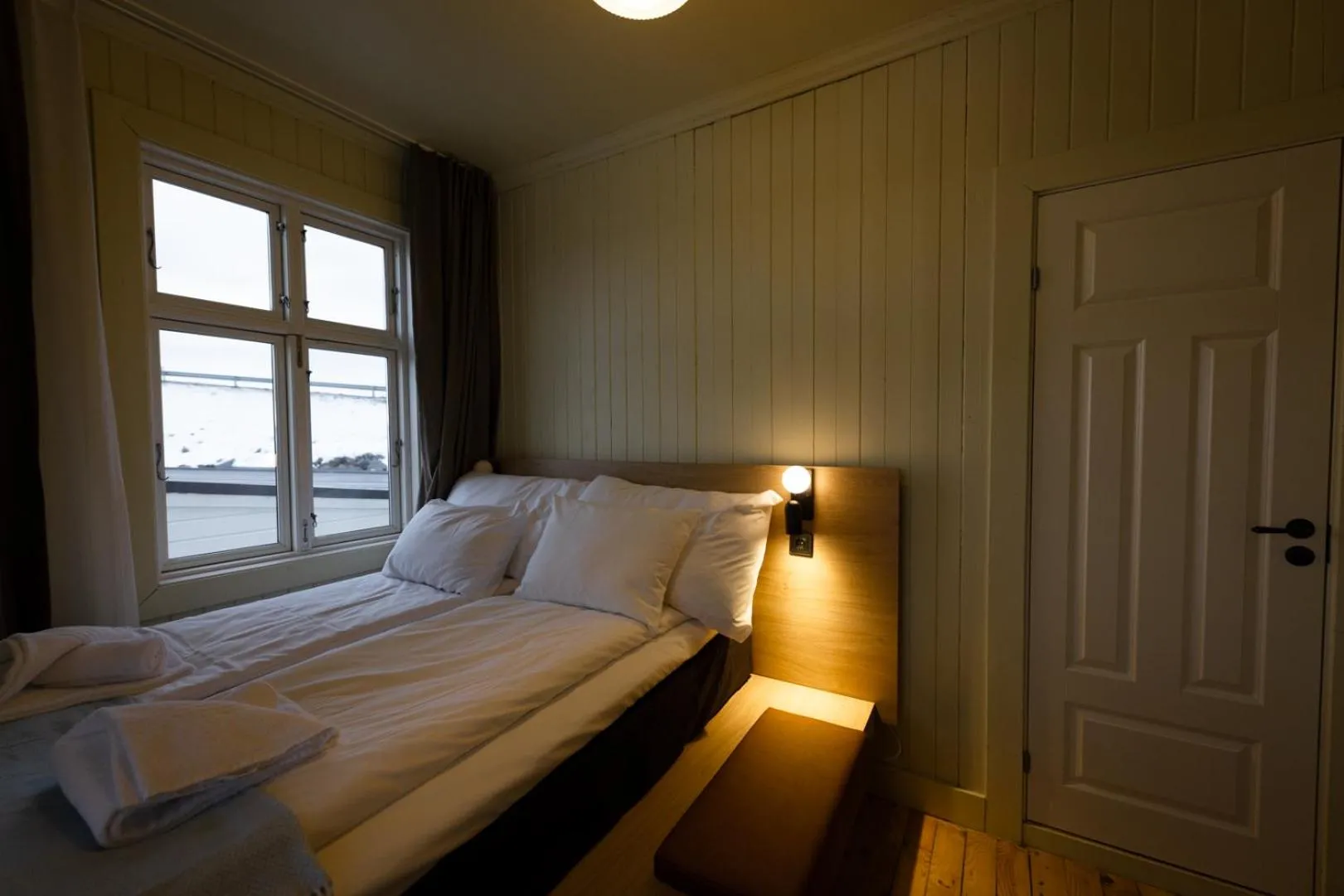 Bedroom, Bed in Skata Hotel Henningsvær