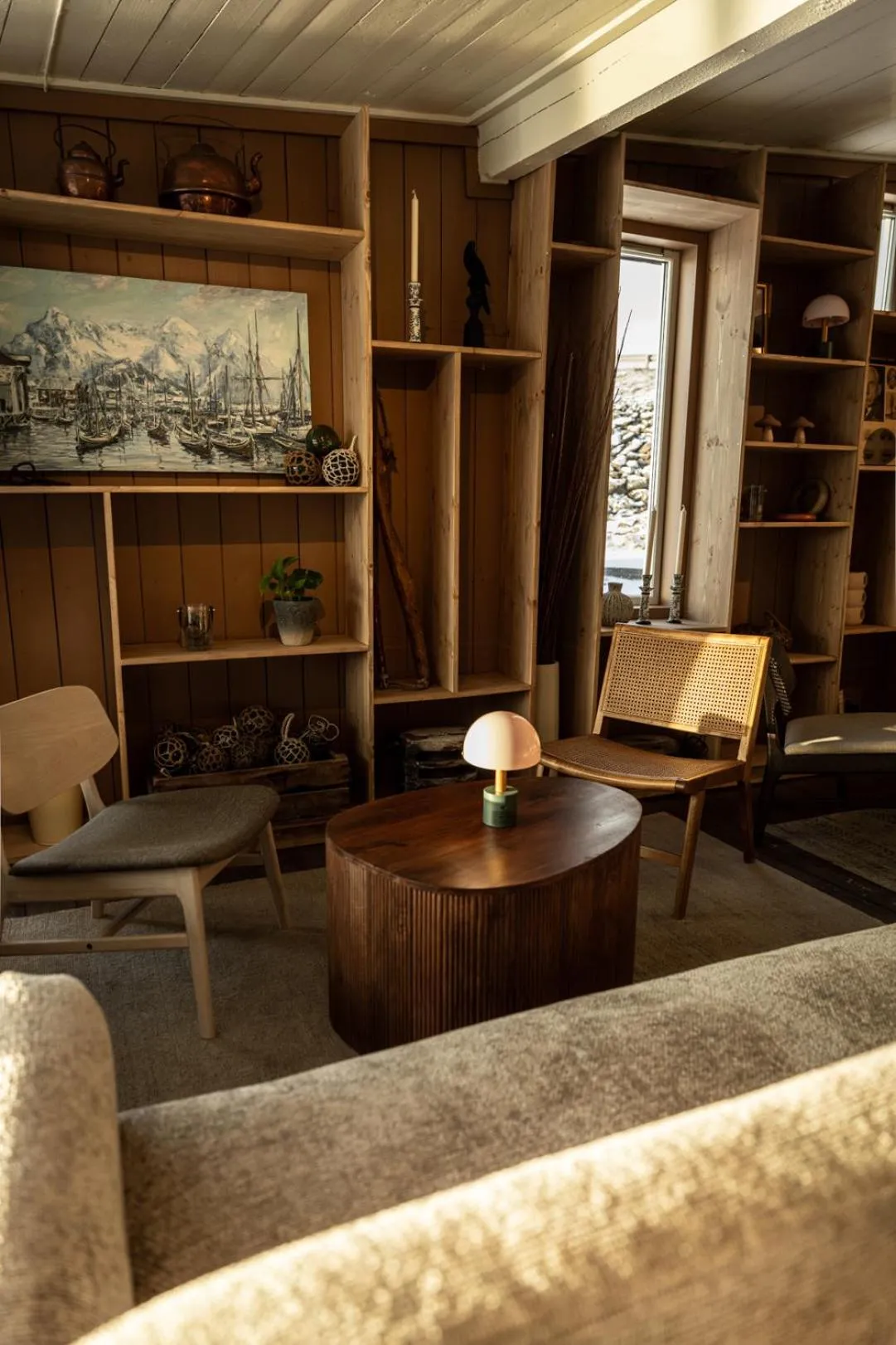 Seating area in Skata Hotel Henningsvær