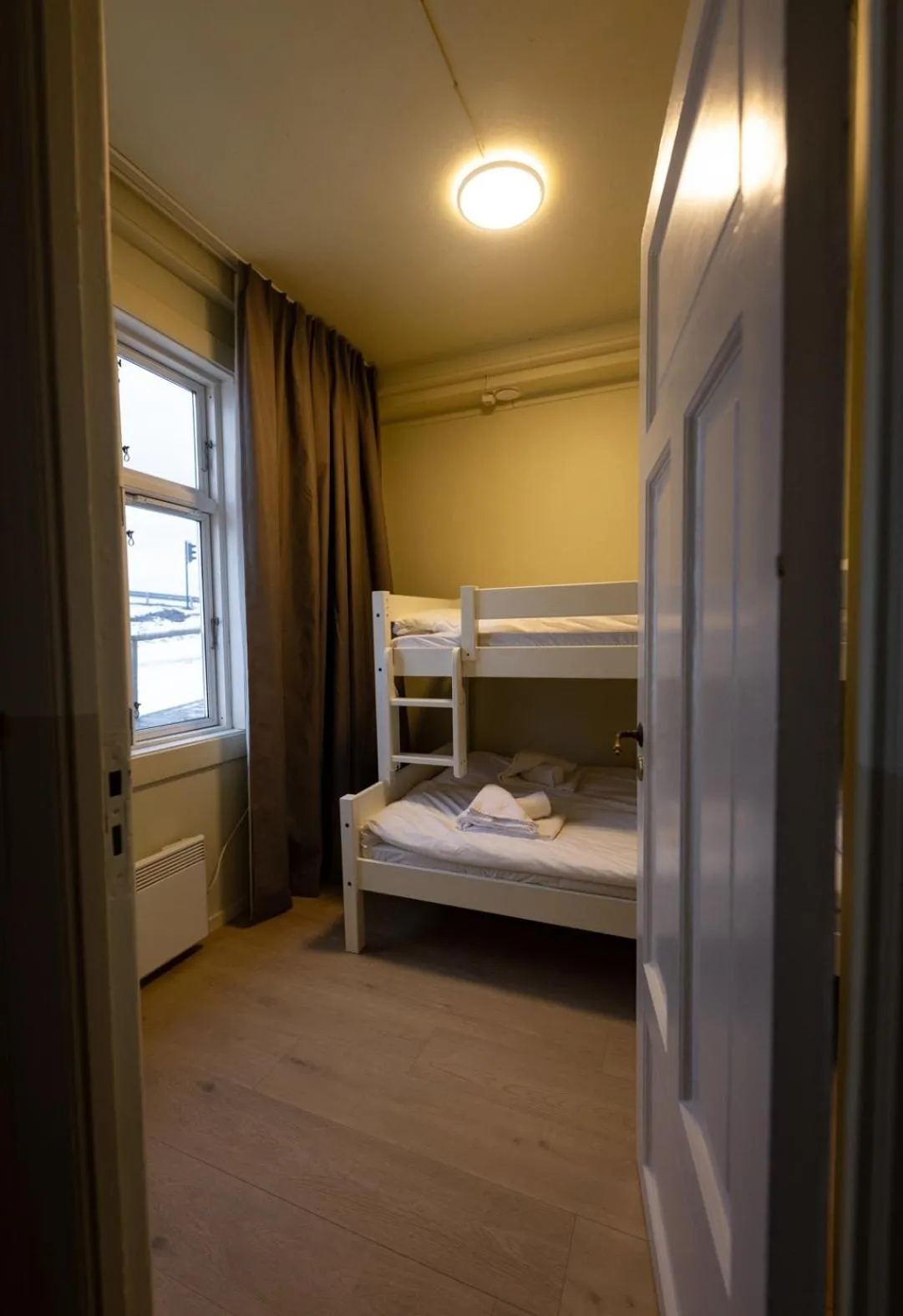 Bedroom, Bed in Skata Hotel Henningsvær