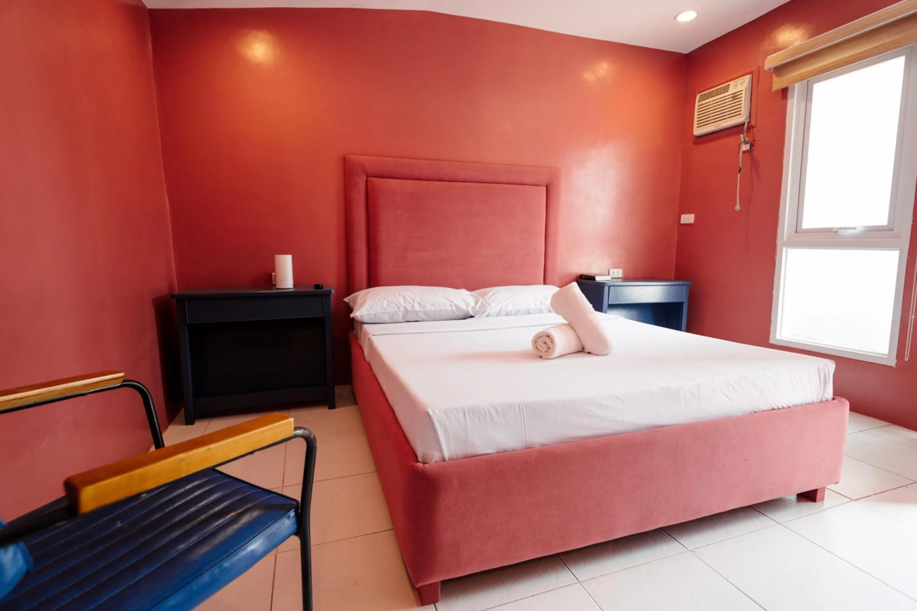 Bed in Jacobs Hill Tagaytay