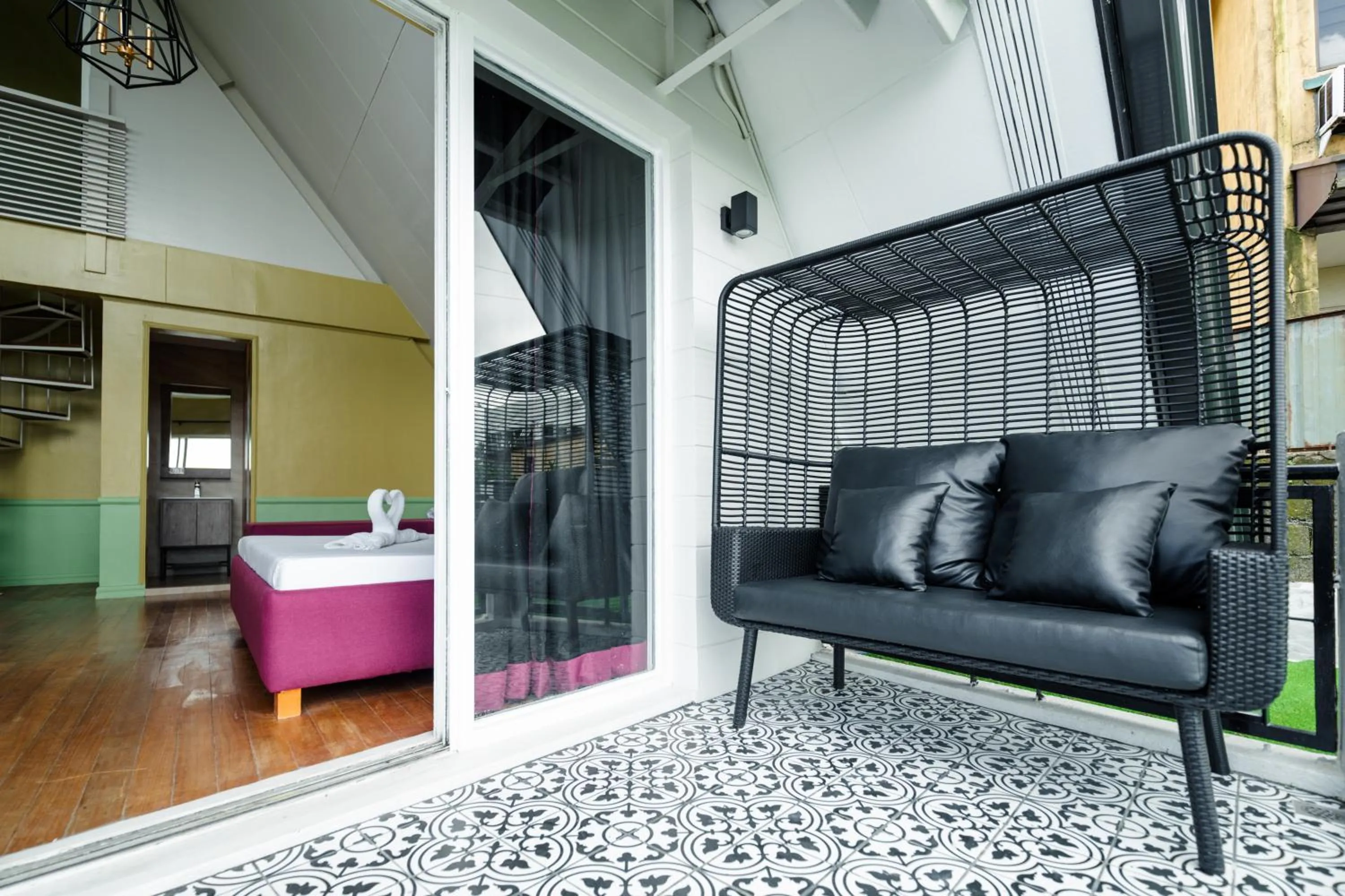 Bed in Jacobs Hill Tagaytay