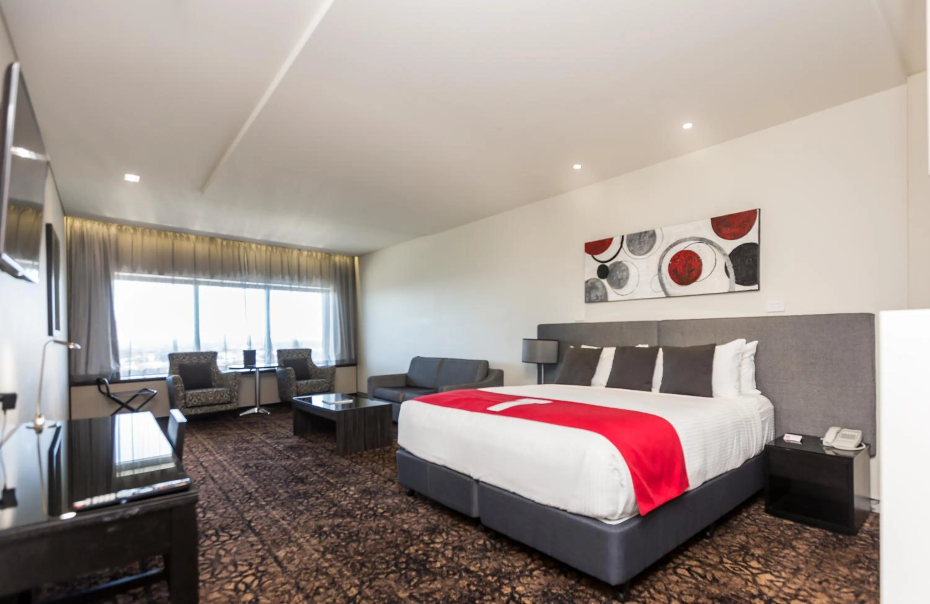 Bed in Calamvale Hotel Suites and Conference Centre