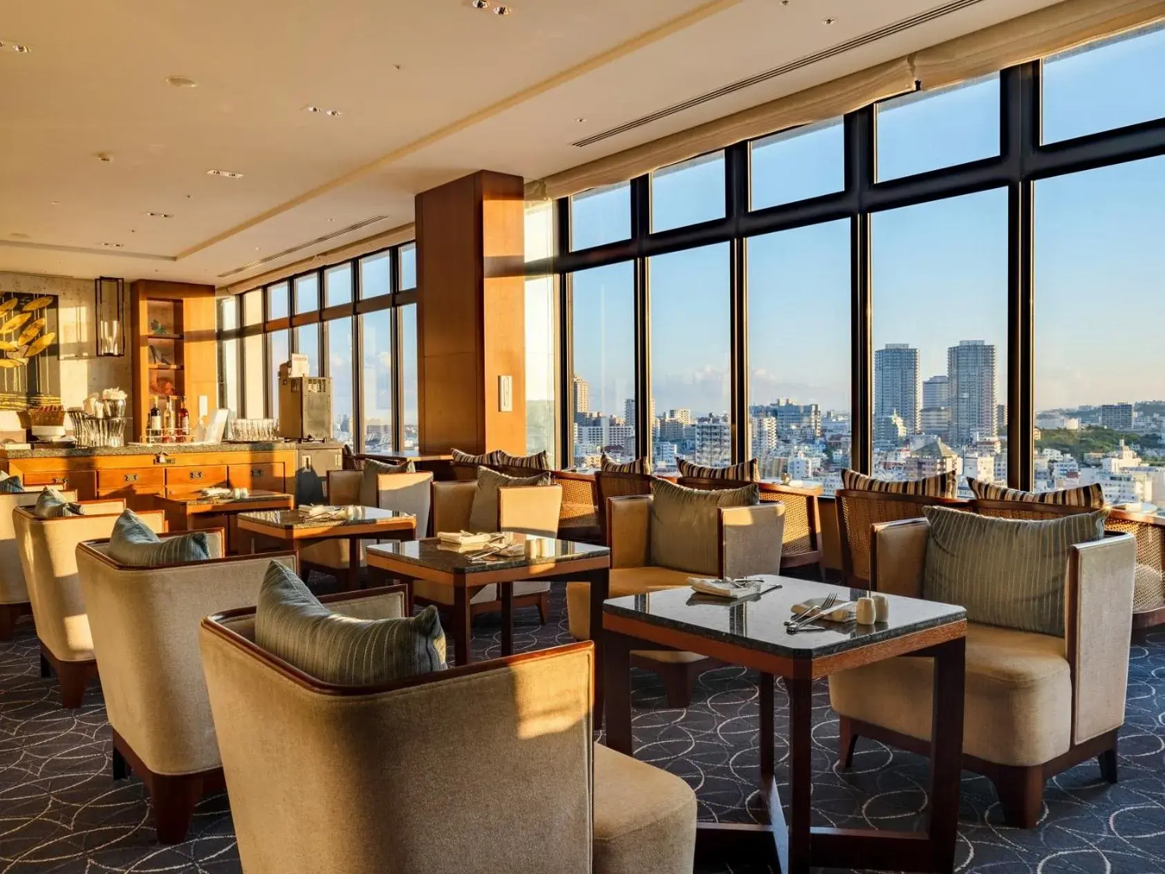 Lounge or bar in Hyatt Regency Naha, Okinawa Lounge or bar in Hyatt Regency Naha, Okinawa