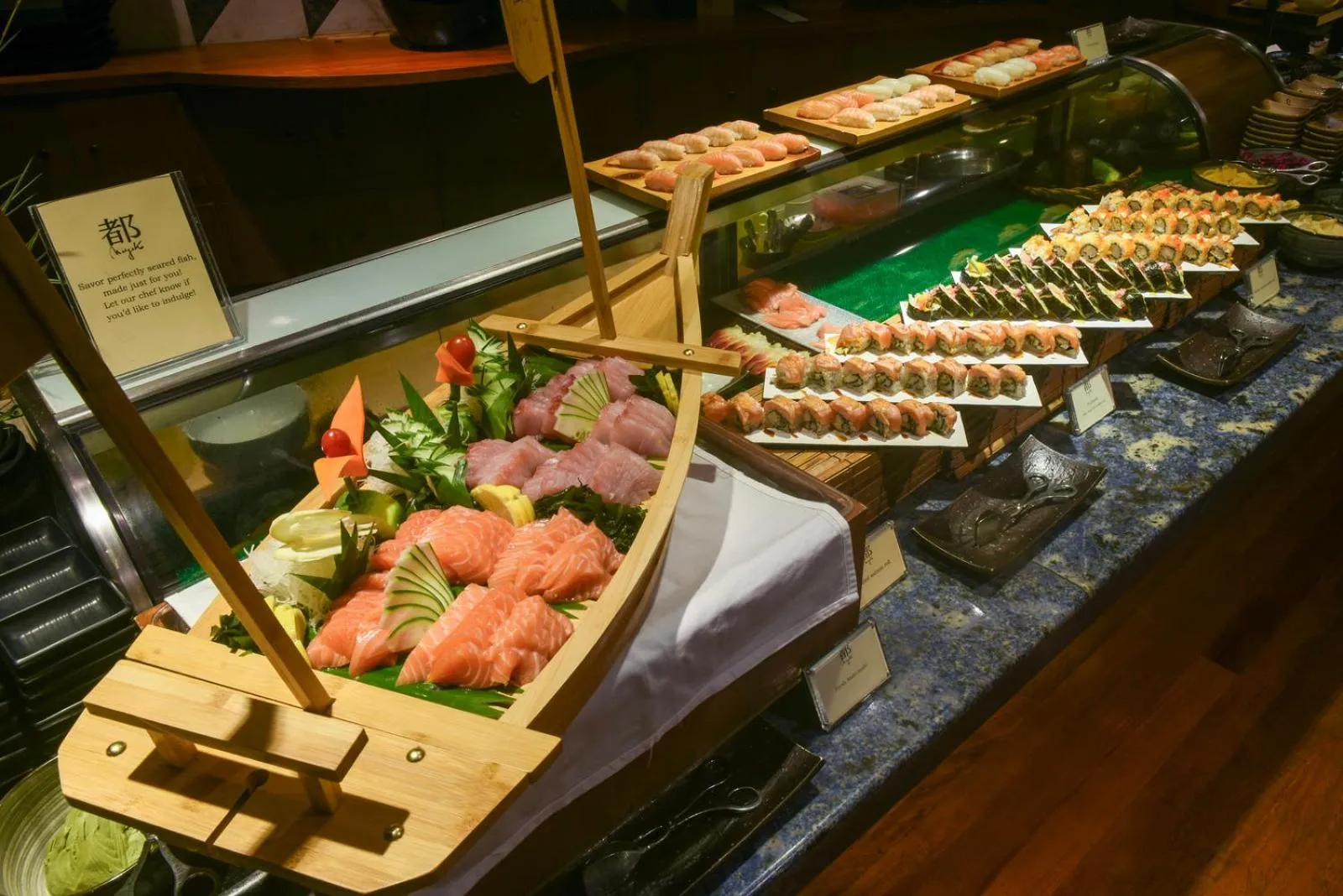 Restaurant/places to eat in Marianas Beach Resort