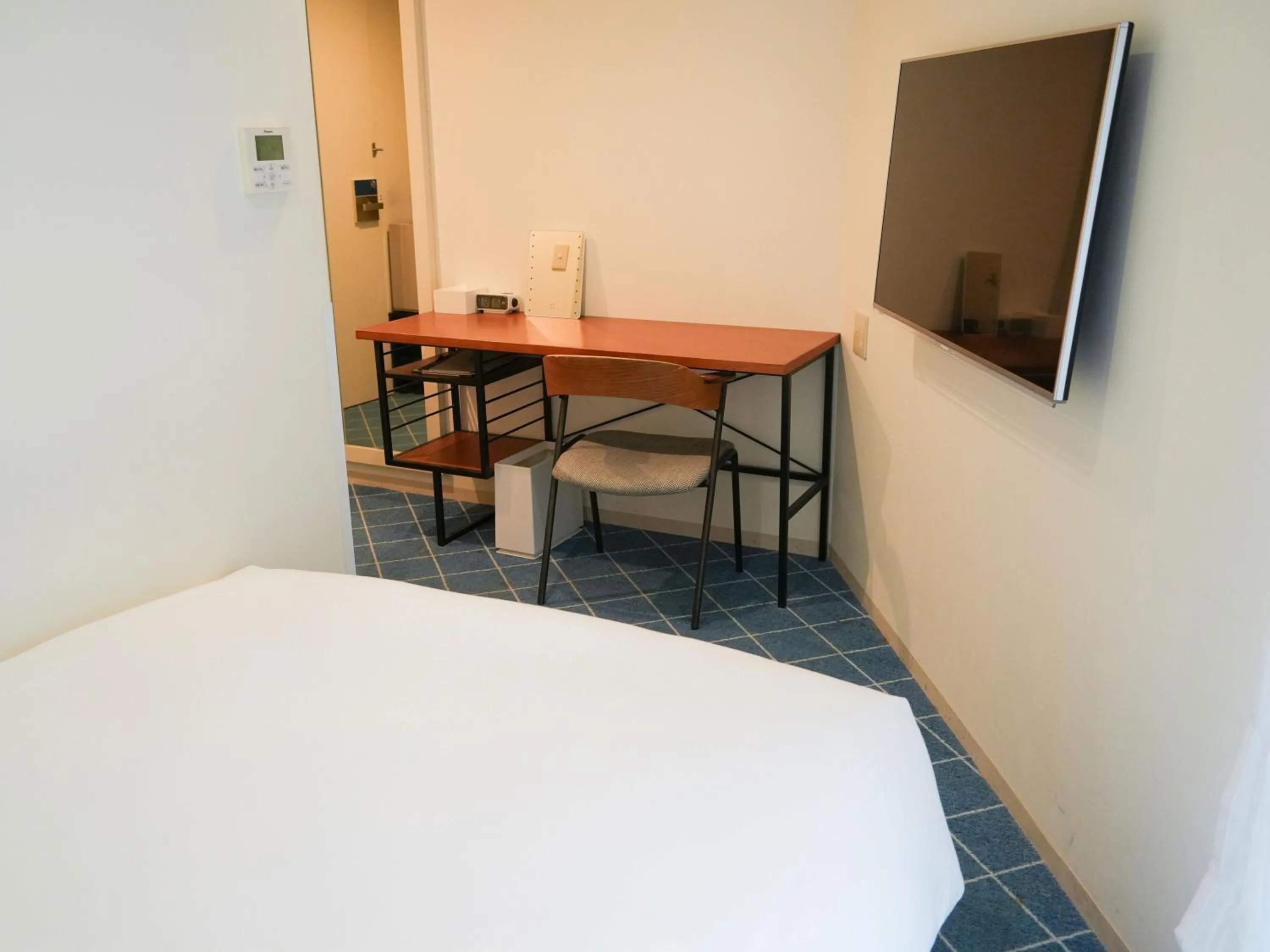 TV and multimedia, Bed in Rembrandt Style Yokohama Sakuragicho